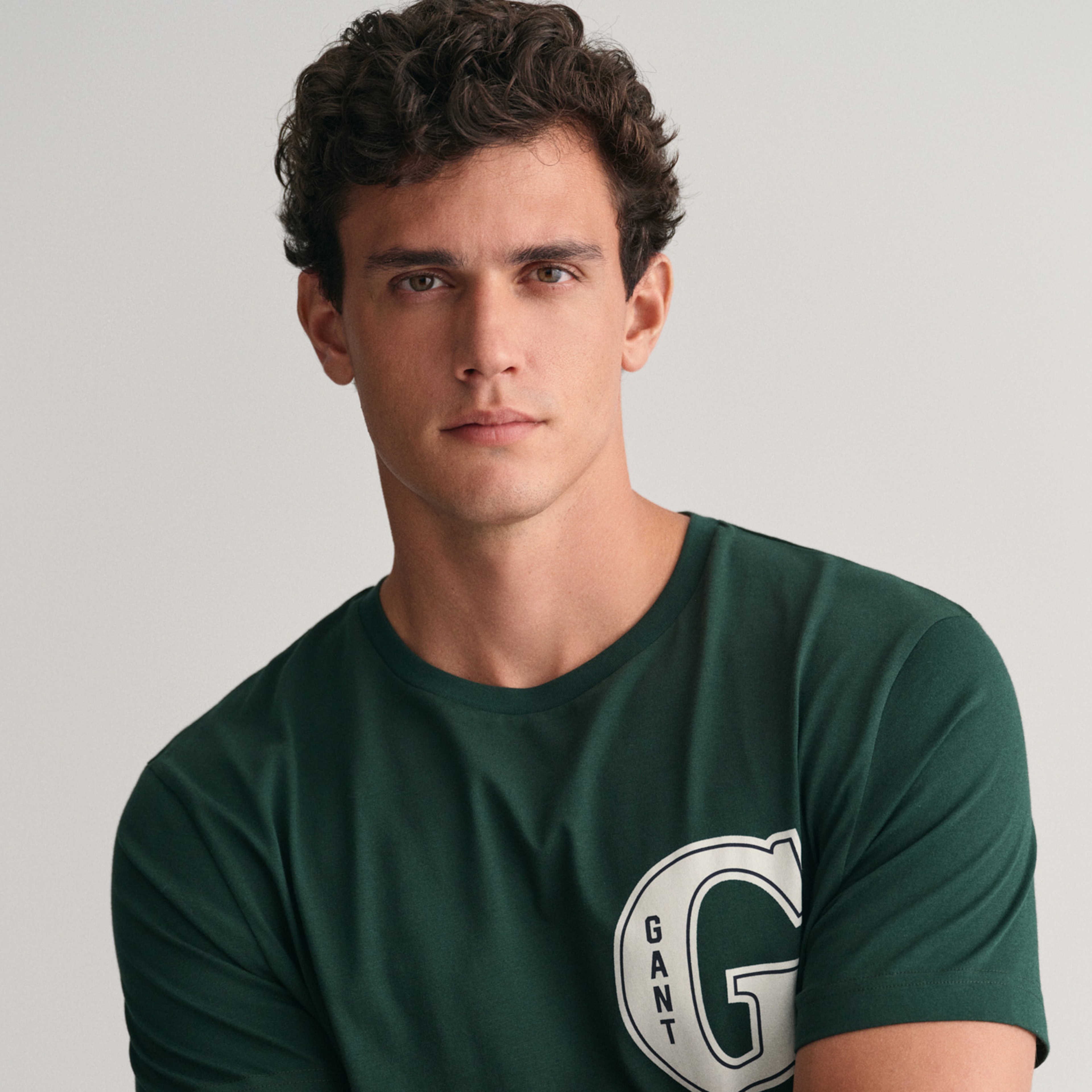 GANT Erkek Yeşil Regular Fit Bisiklet Yaka Logolu T-shirt