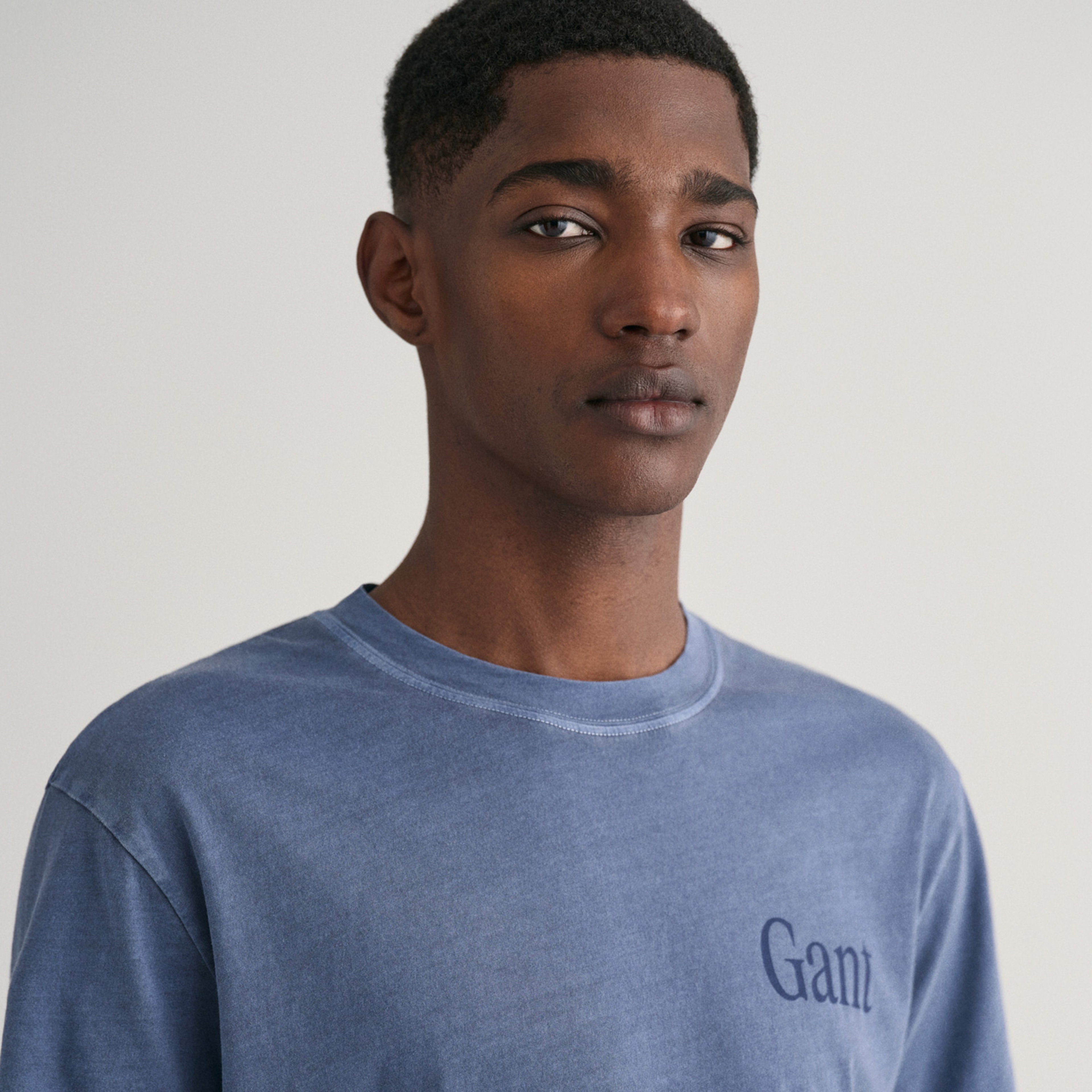 GANT Erkek Mavi Regular Fit T-Shirt