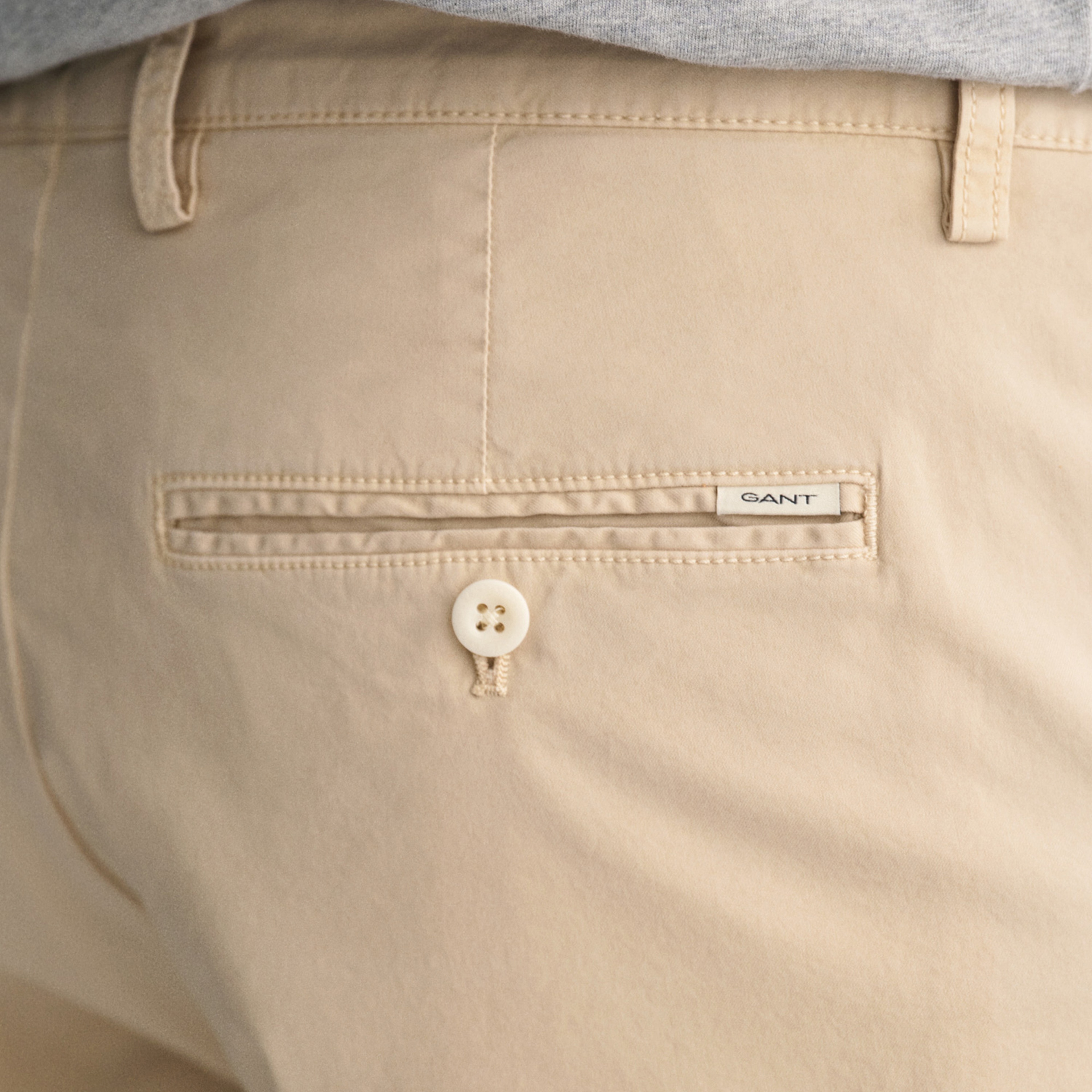 GANT Erkek Krem Regular Fit Şort