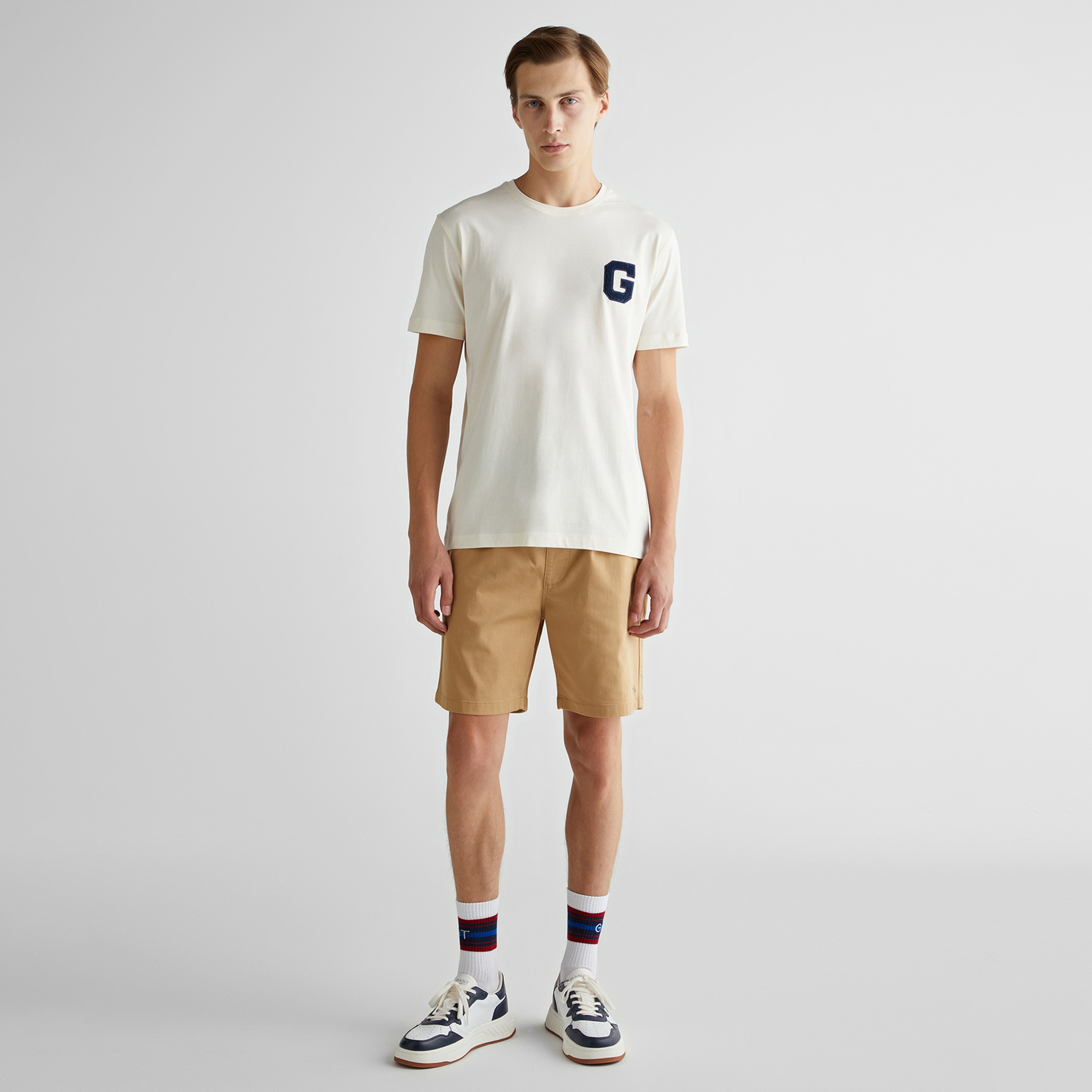 GANT Erkek Bej Regular Fit Logolu Şort