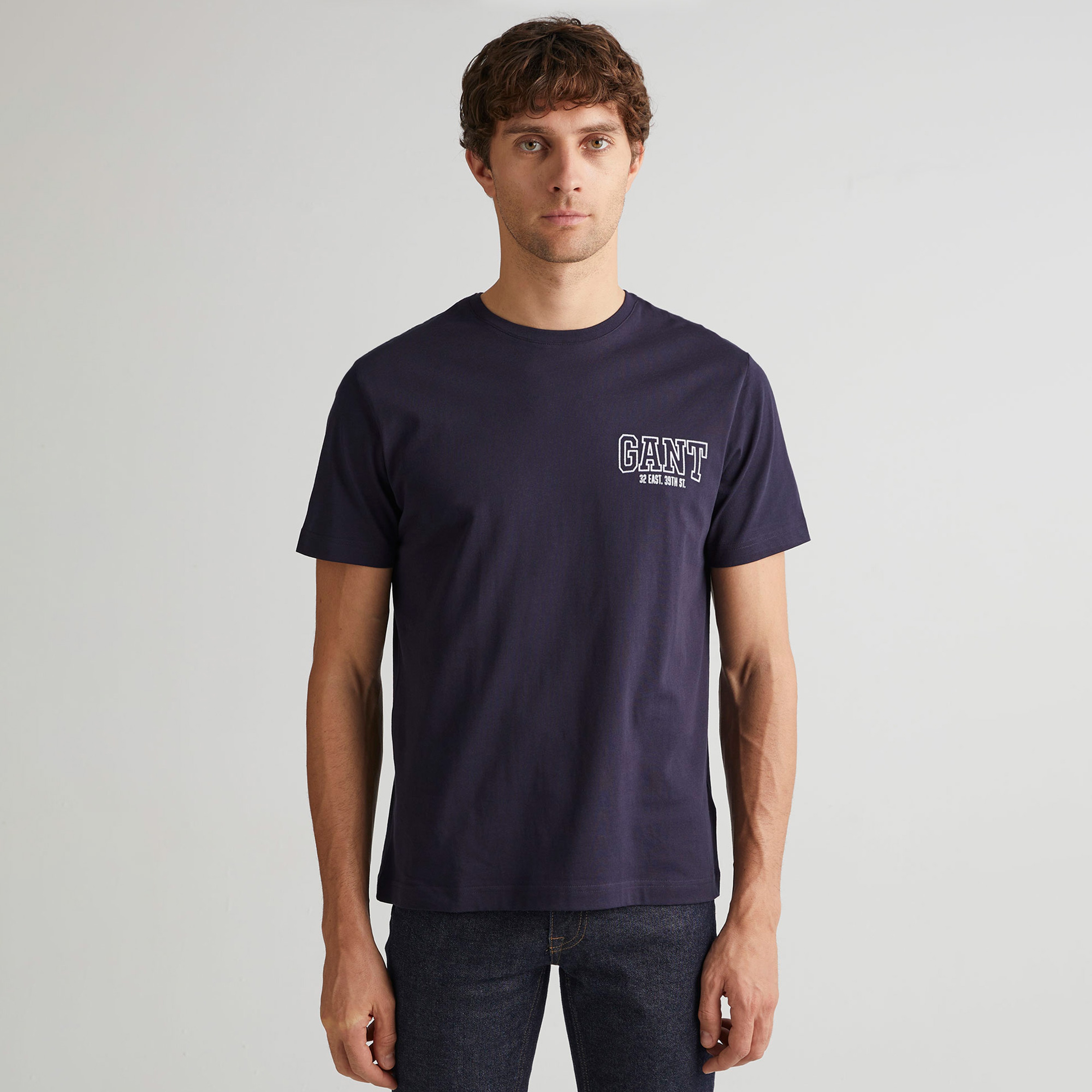 GANT Erkek Lacivert Regular Fit T-Shirt