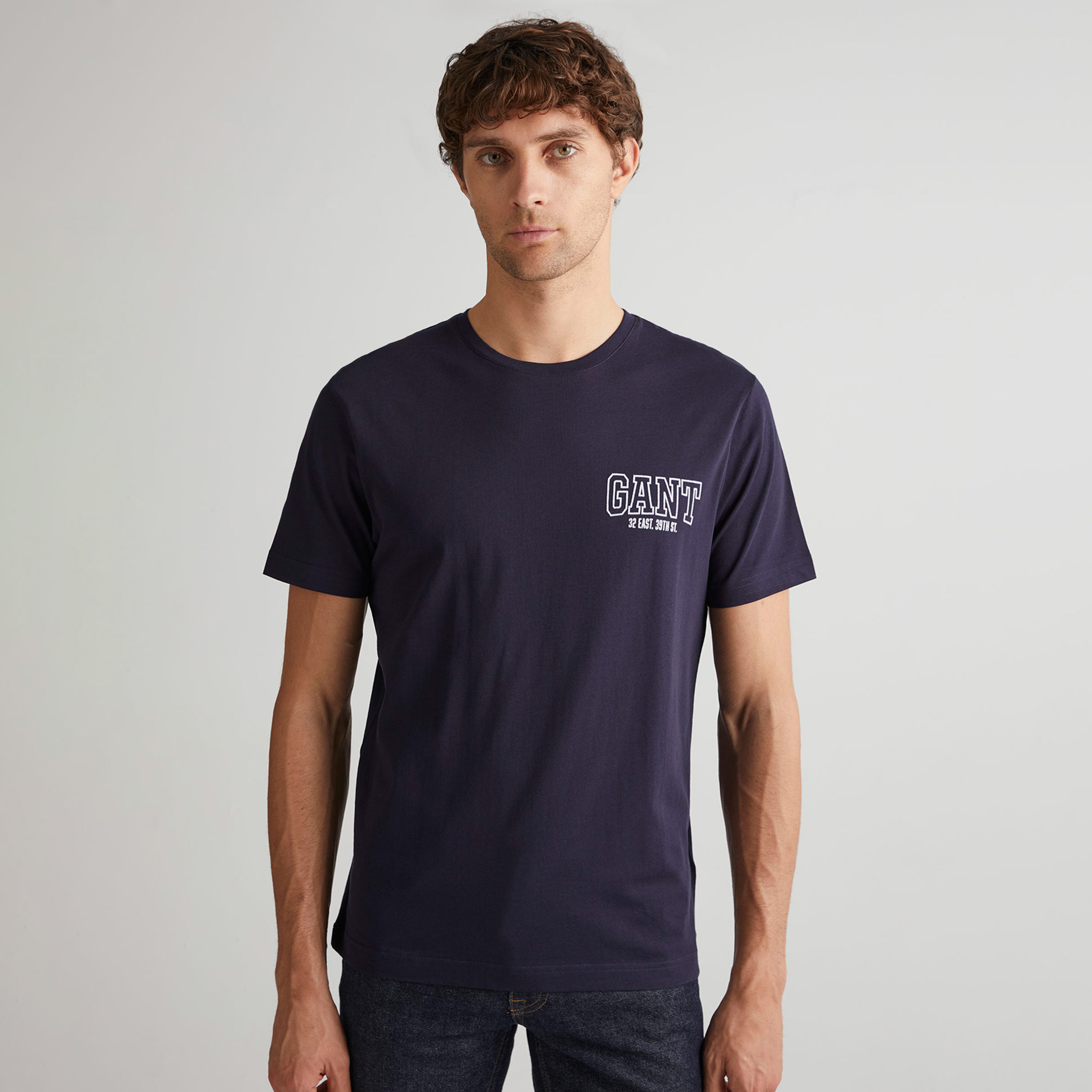 GANT Erkek Lacivert Regular Fit T-Shirt