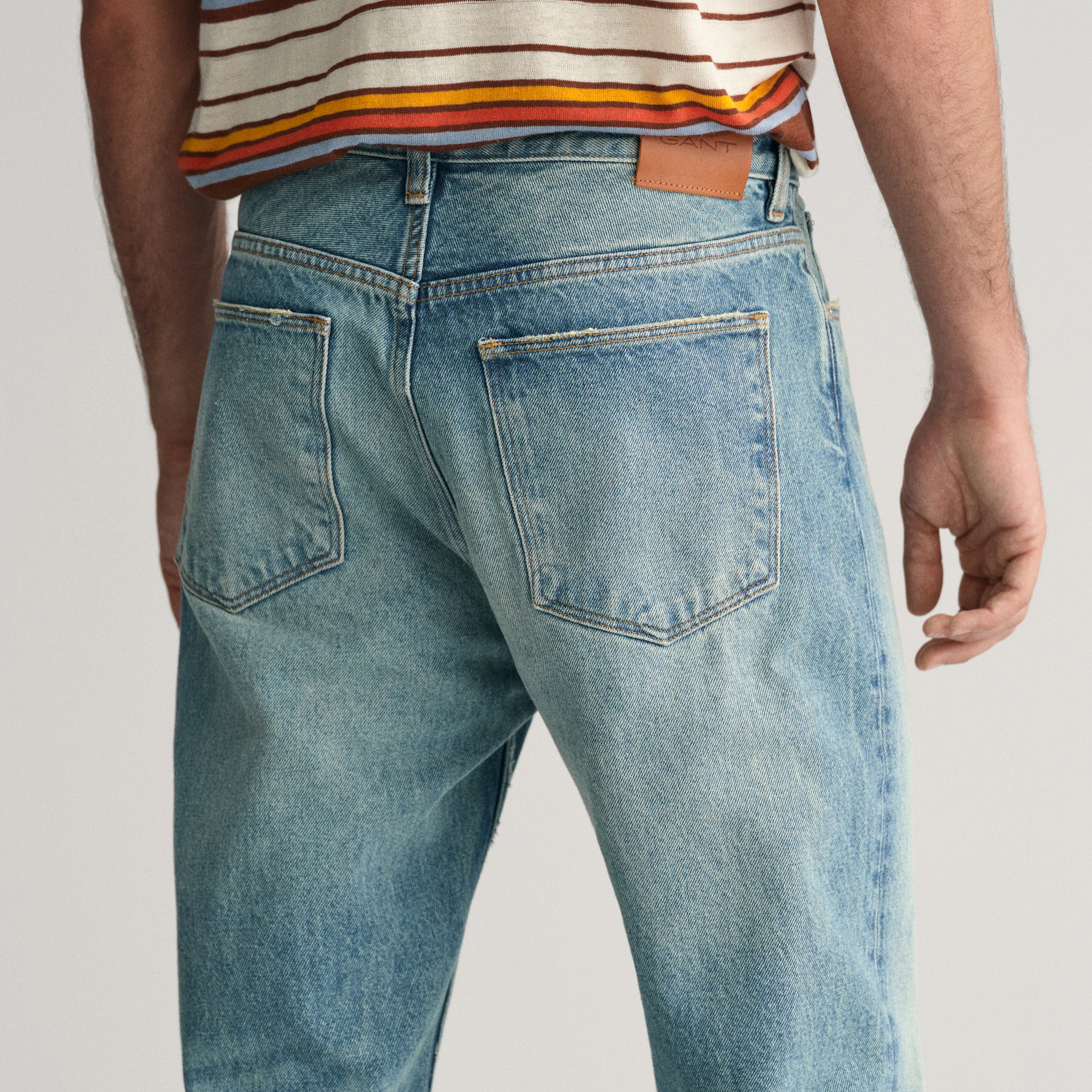 GANT Erkek Lacivert Loose Fit Jean Pantolon