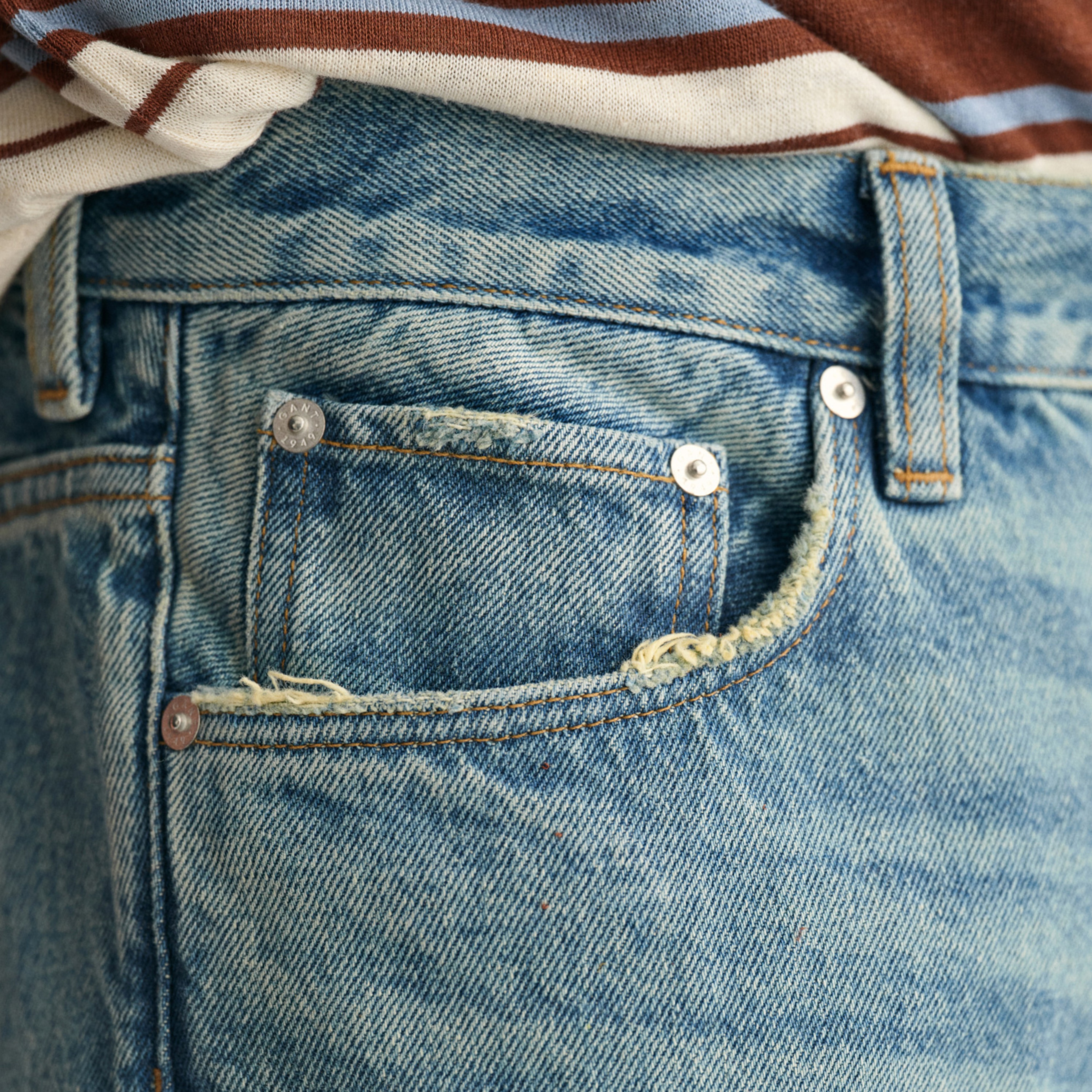 GANT Erkek Lacivert Loose Fit Jean Pantolon