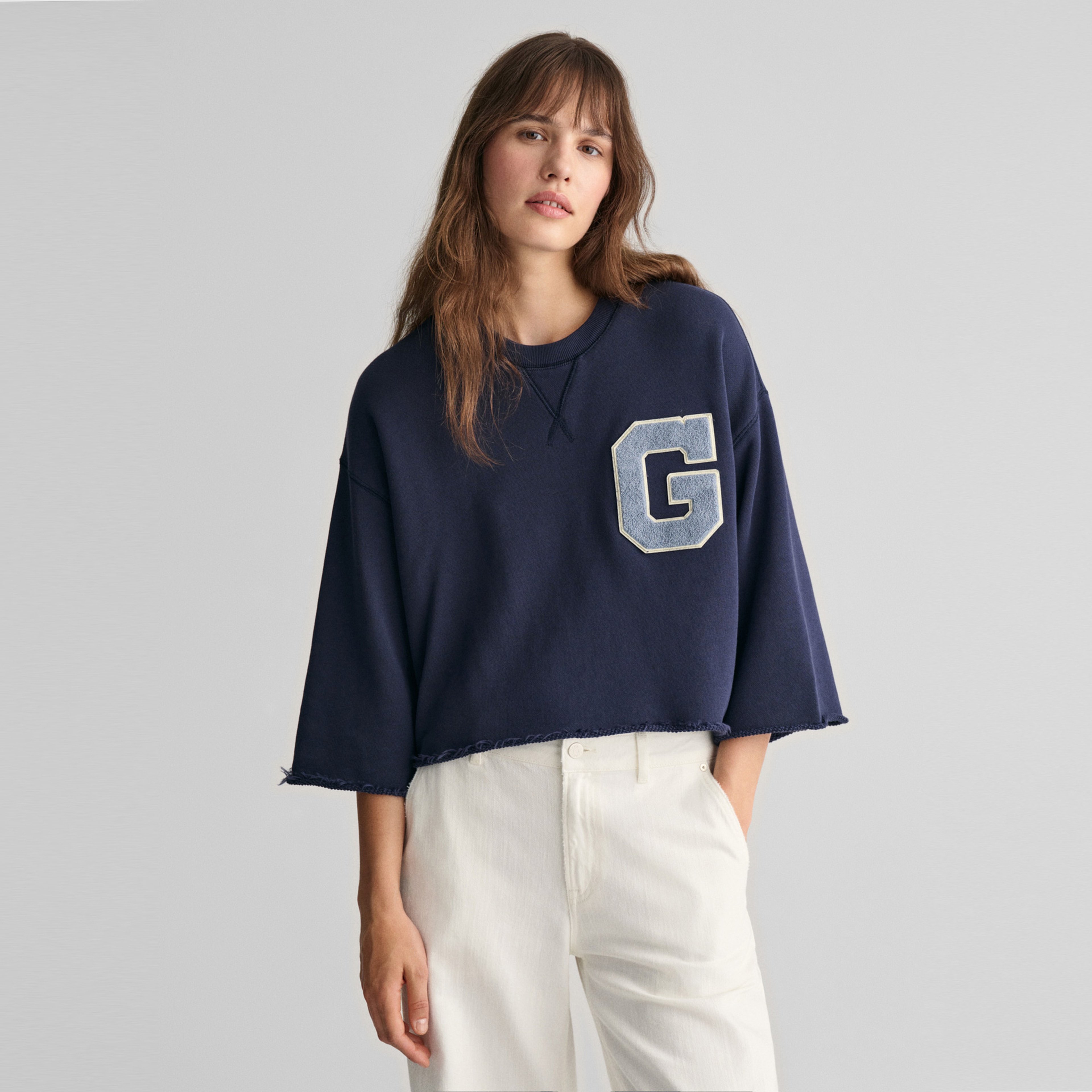 GANT Kadın Lacivert Relaxed Fit Bisiklet Yaka Logolu Sweatshirt