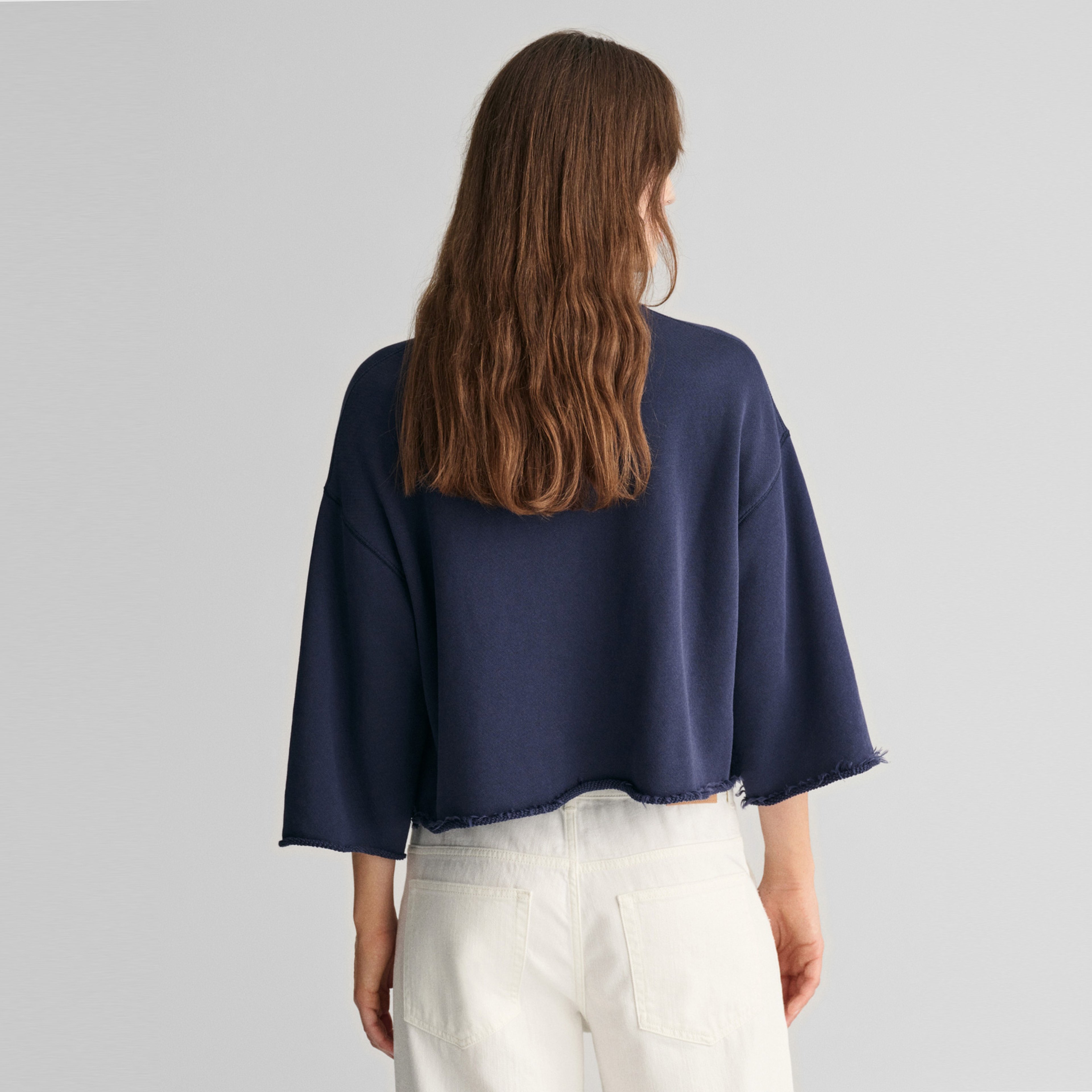 GANT Kadın Lacivert Relaxed Fit Bisiklet Yaka Logolu Sweatshirt