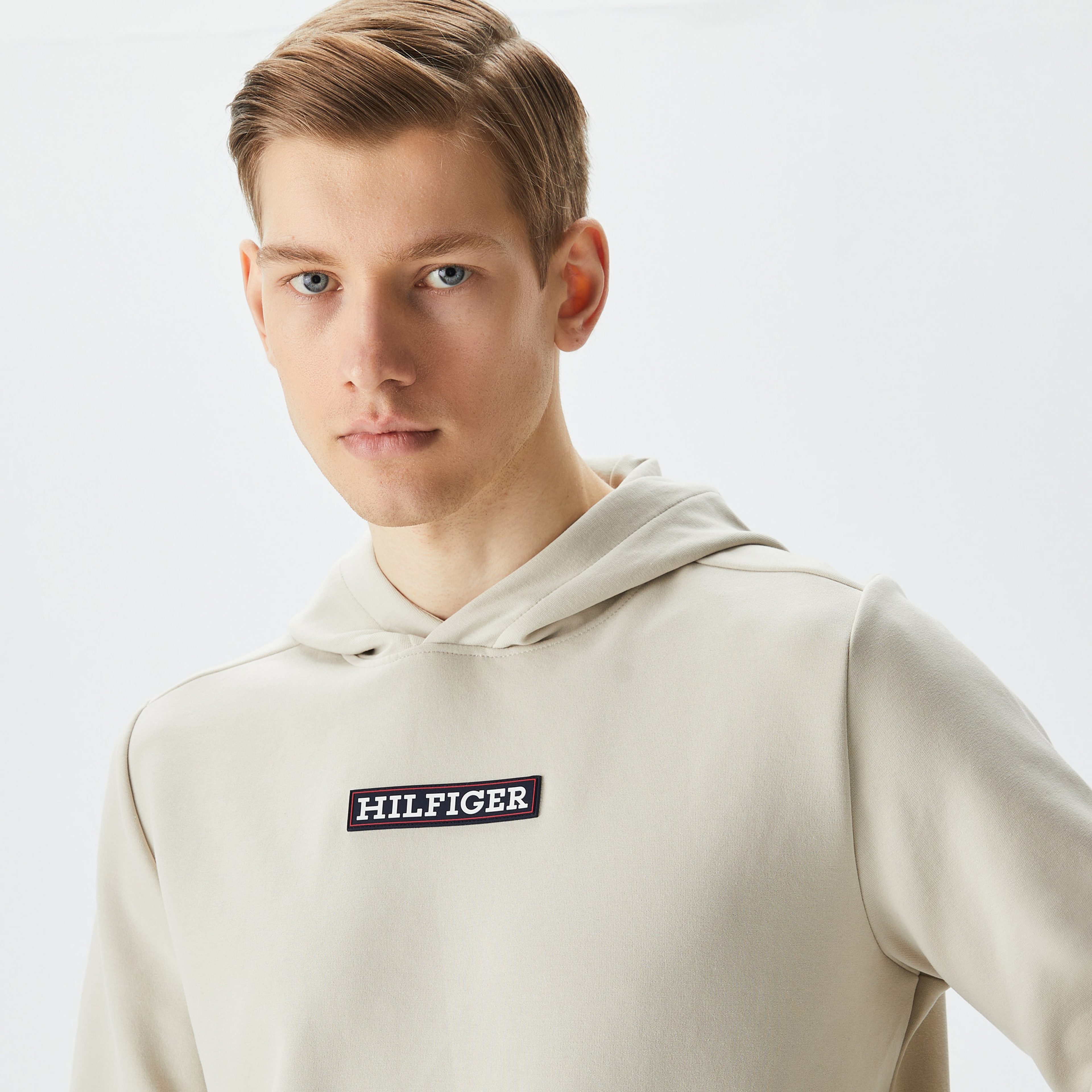 Tommy Hilfiger Graphic Hoodie Erkek Bej Sweatshirt