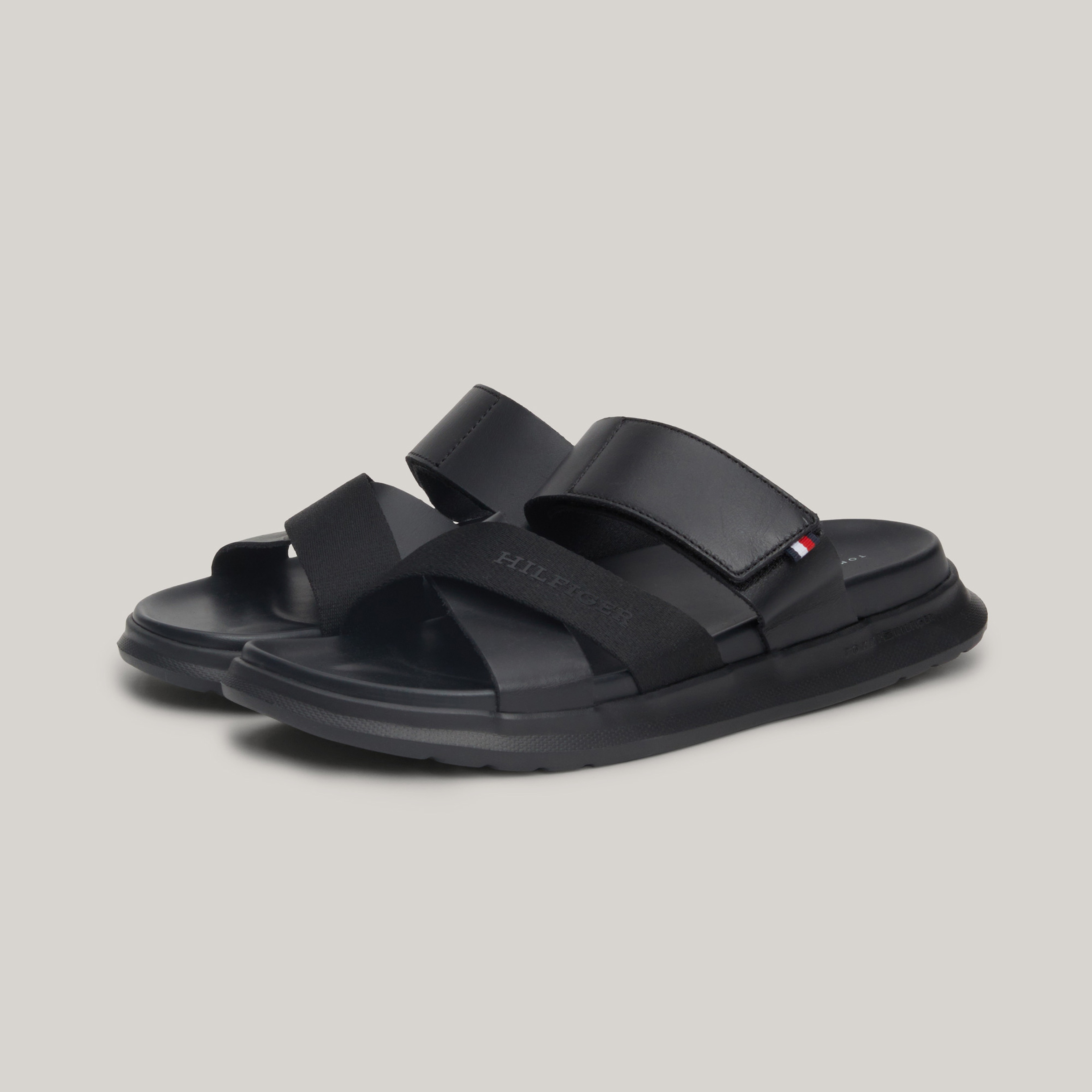 Tommy Hilfiger Çapraz Askılı Erkek Siyah Sandalet