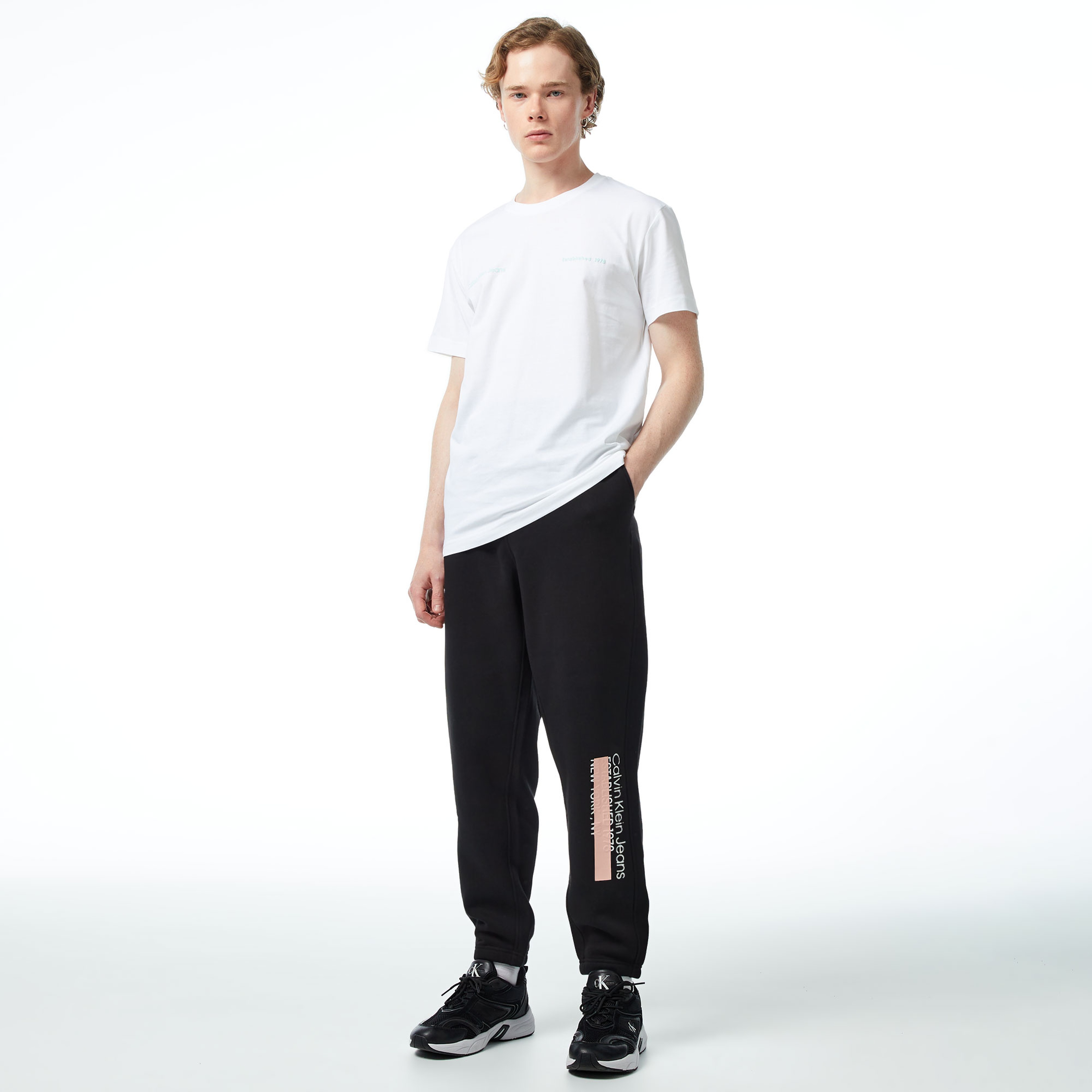 Calvin Klein Jeans Diffused Erkek Beyaz T-Shirt