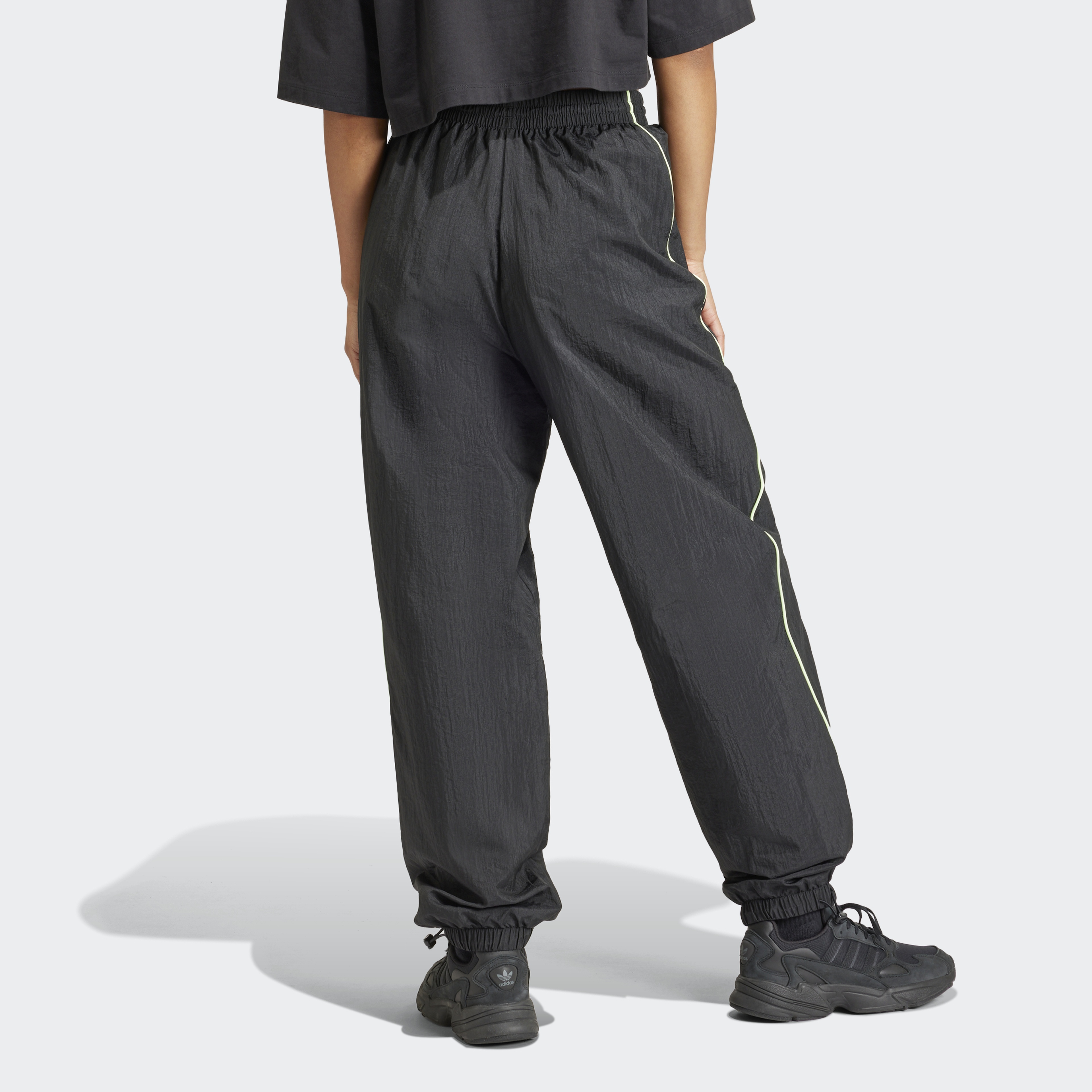 adidas Originals Fr Paracht Kadın Siyah Eşofman Altı