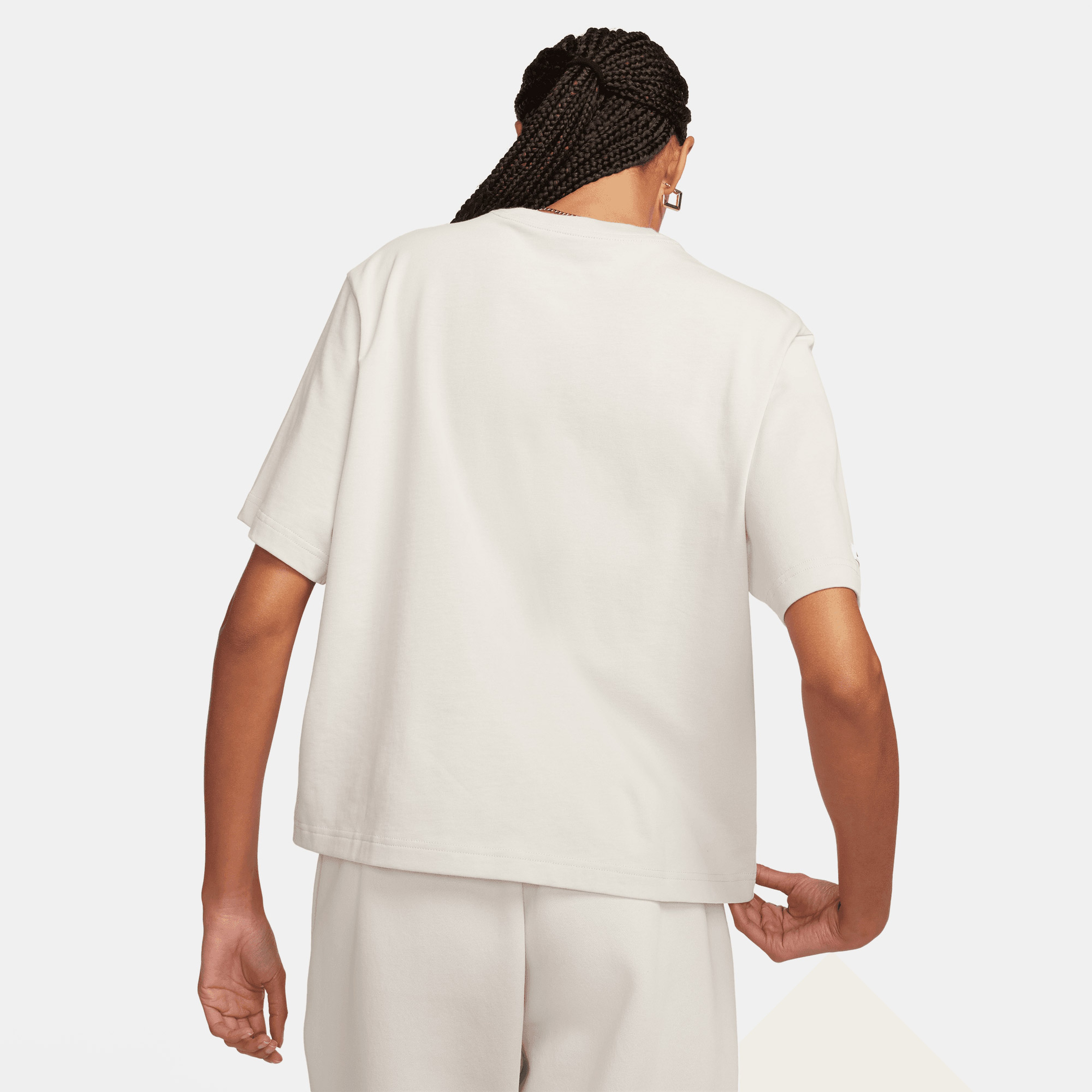 Nike Sportswear Kadın Krem T-Shirt