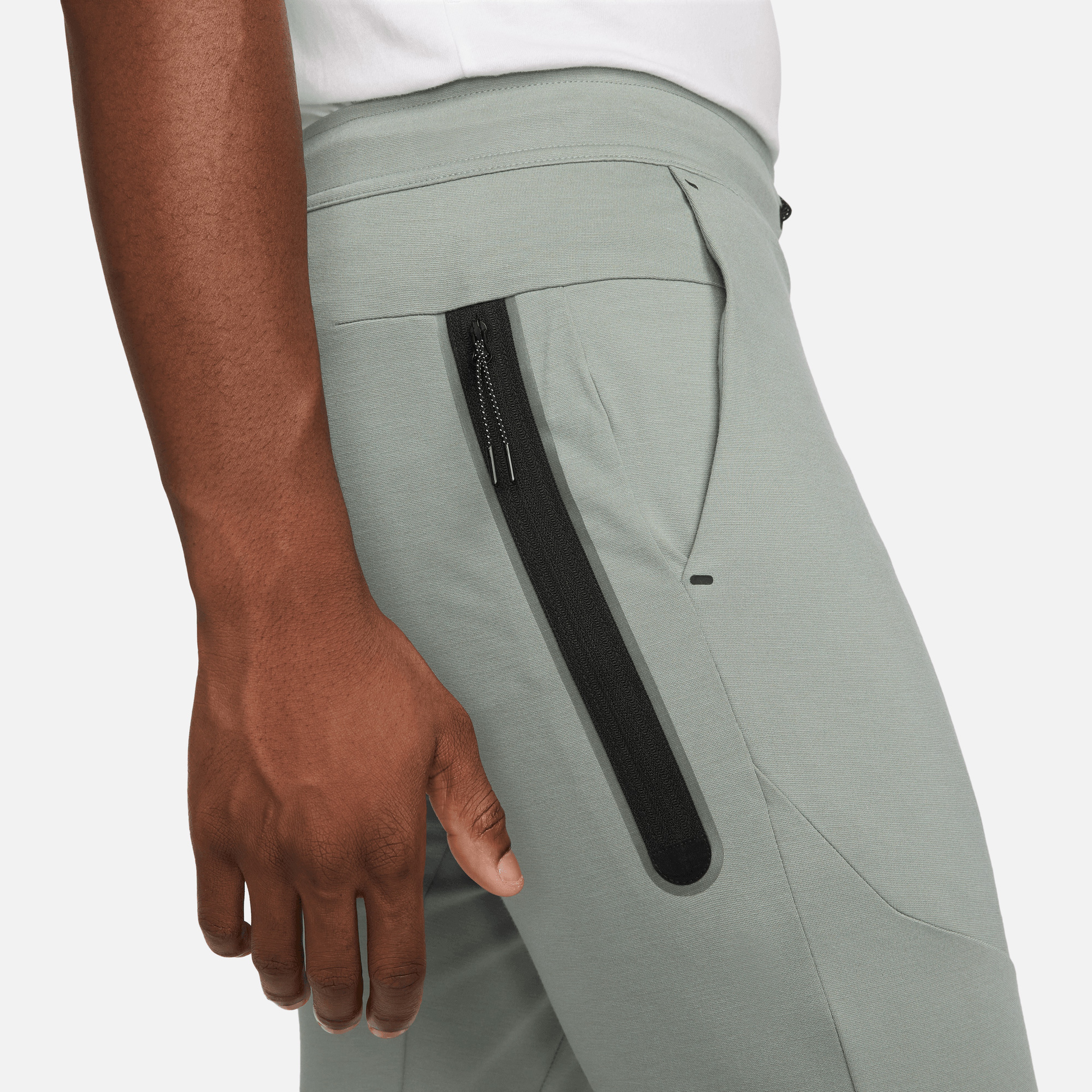 Nike Sportswear Tech Fleece Lightweight Slim-Fit Erkek Gri Eşofman Altı