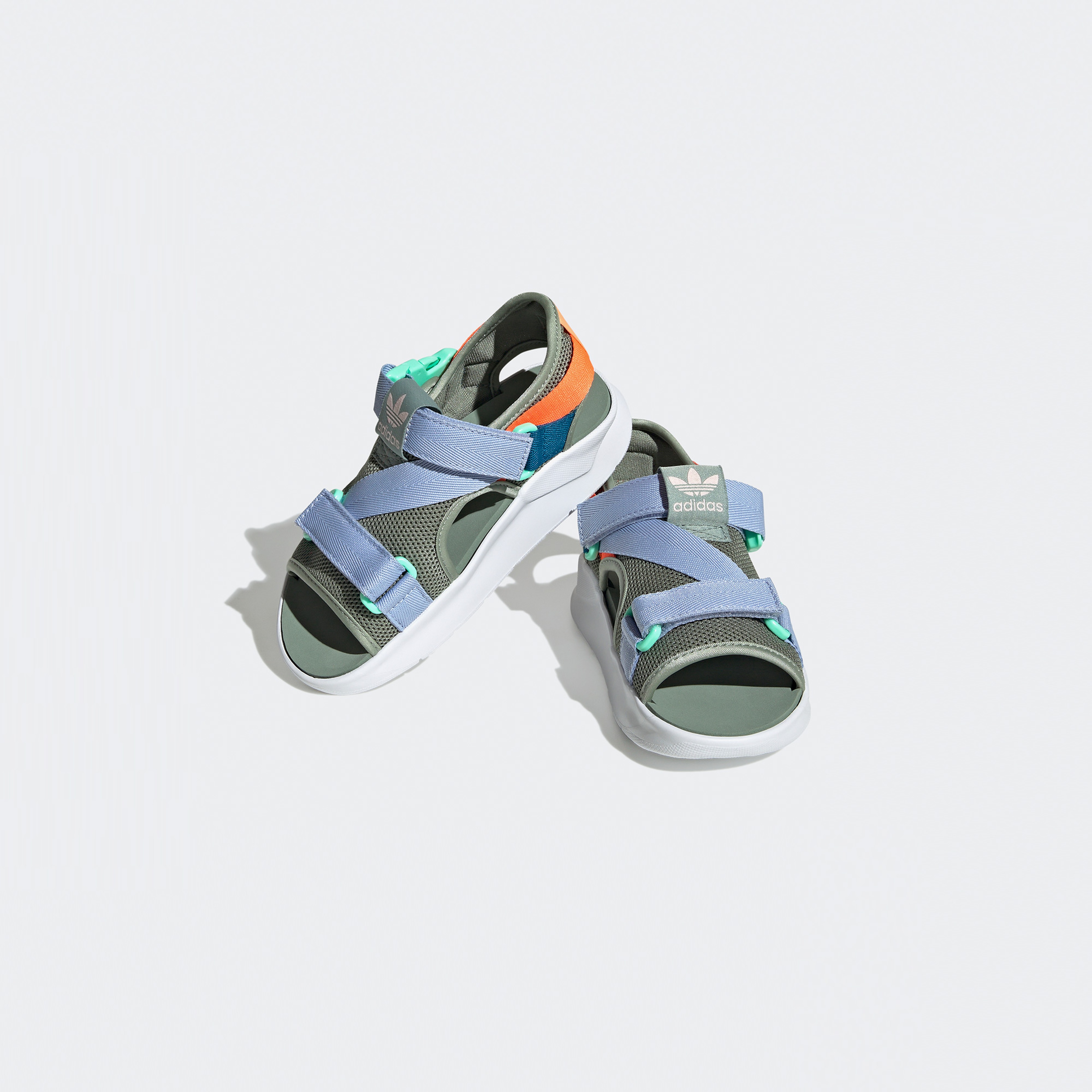 adidas 360 3.0 Çocuk Gri Sandalet