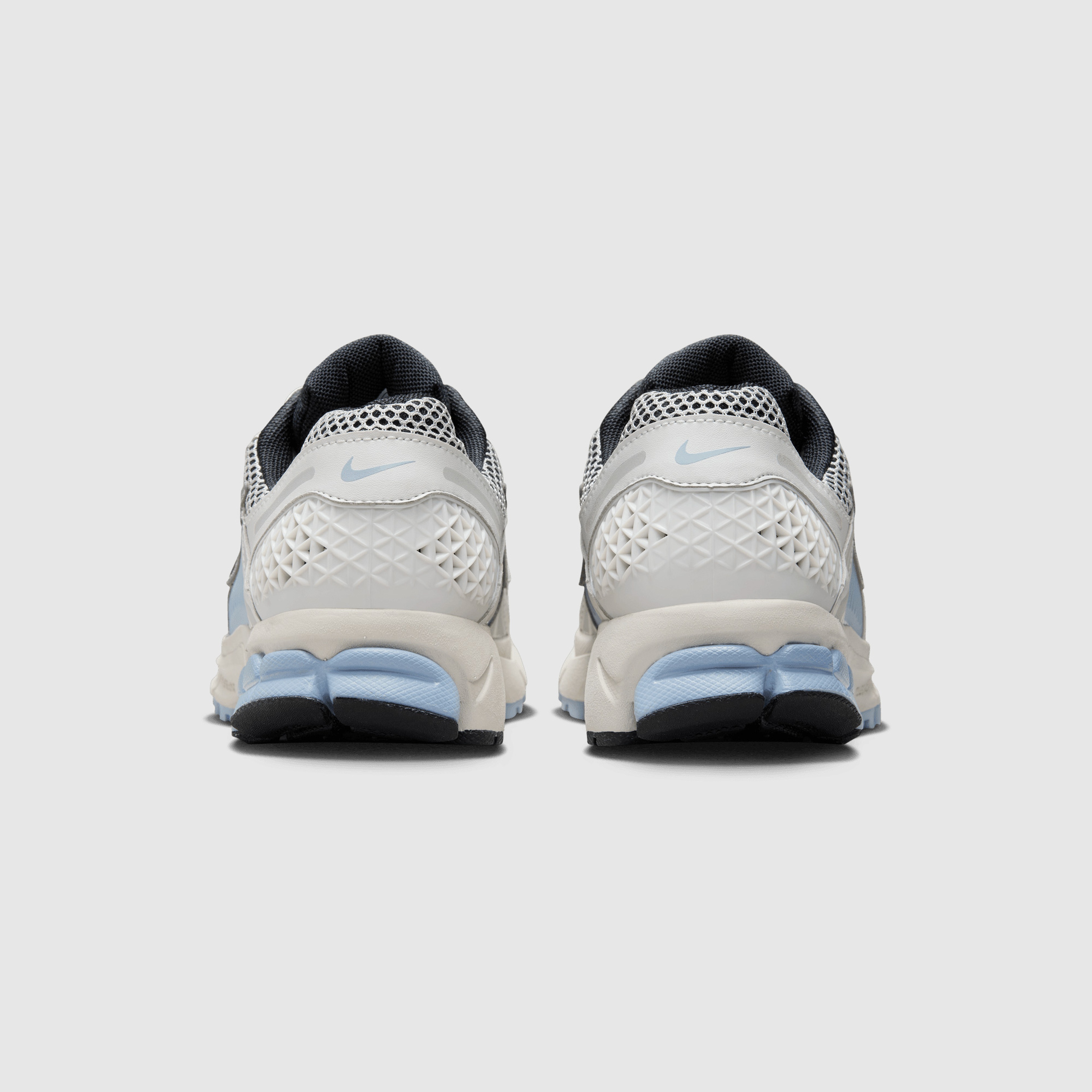 Nike Zoom Vomero 5 Sportswear Kadın Gri Spor Ayakkabı