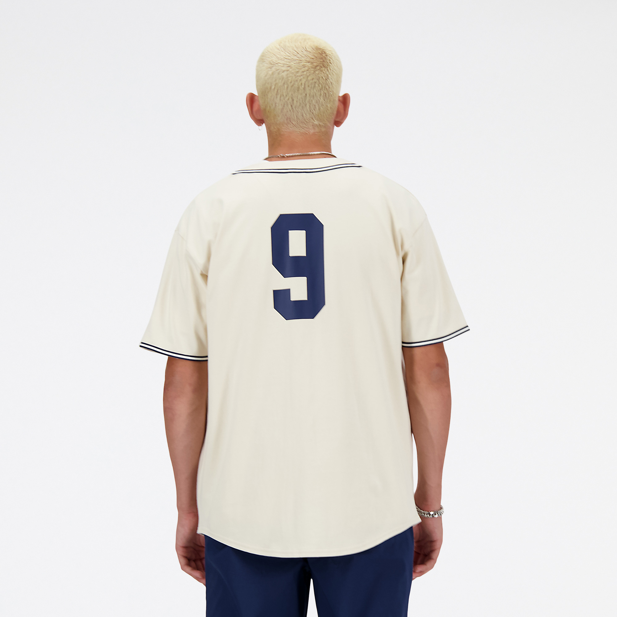 New Balance Sportswear Greatest Hits Baseball Jersey Erkek Krem