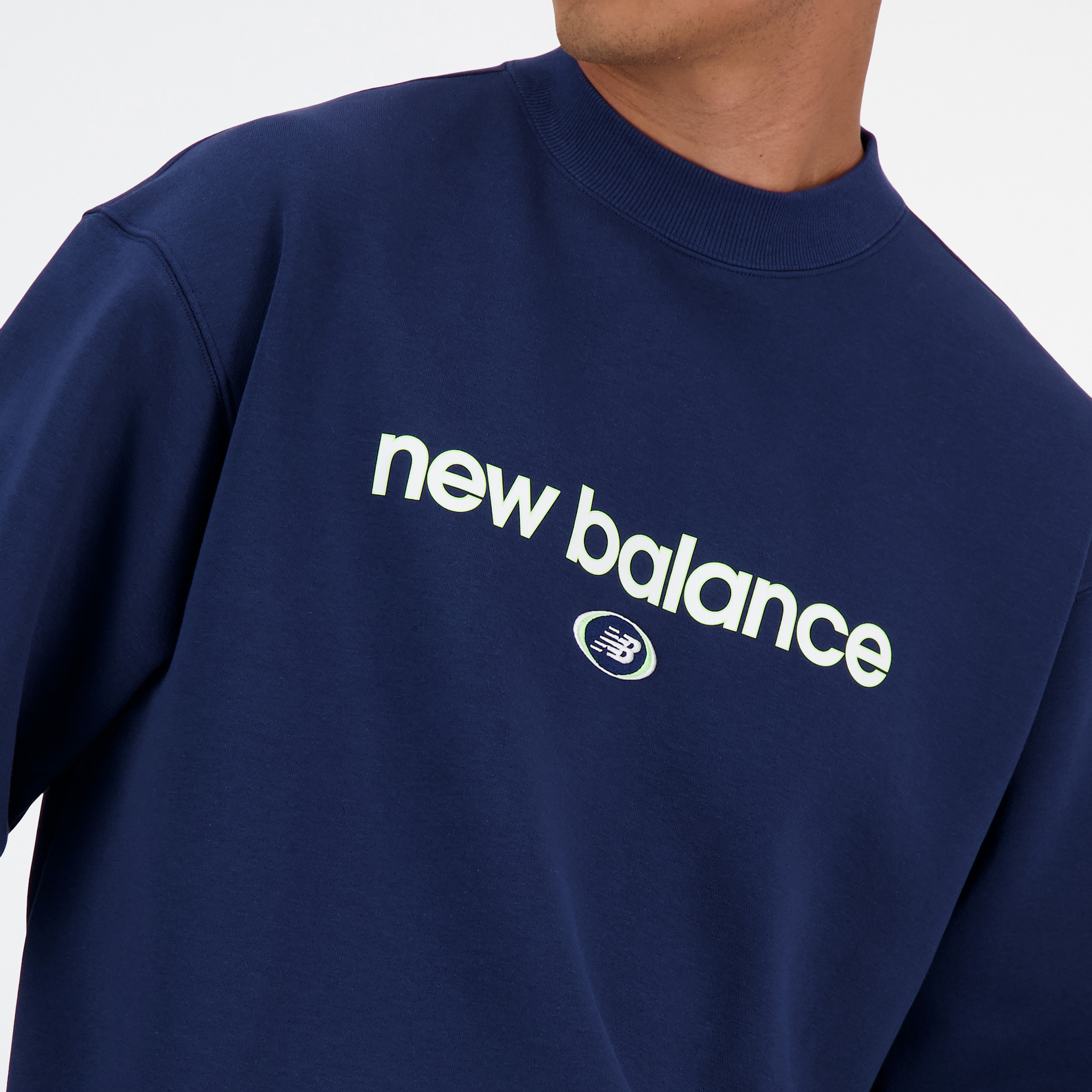New Balance Hoops Erkek Lacivert Sweatshirt