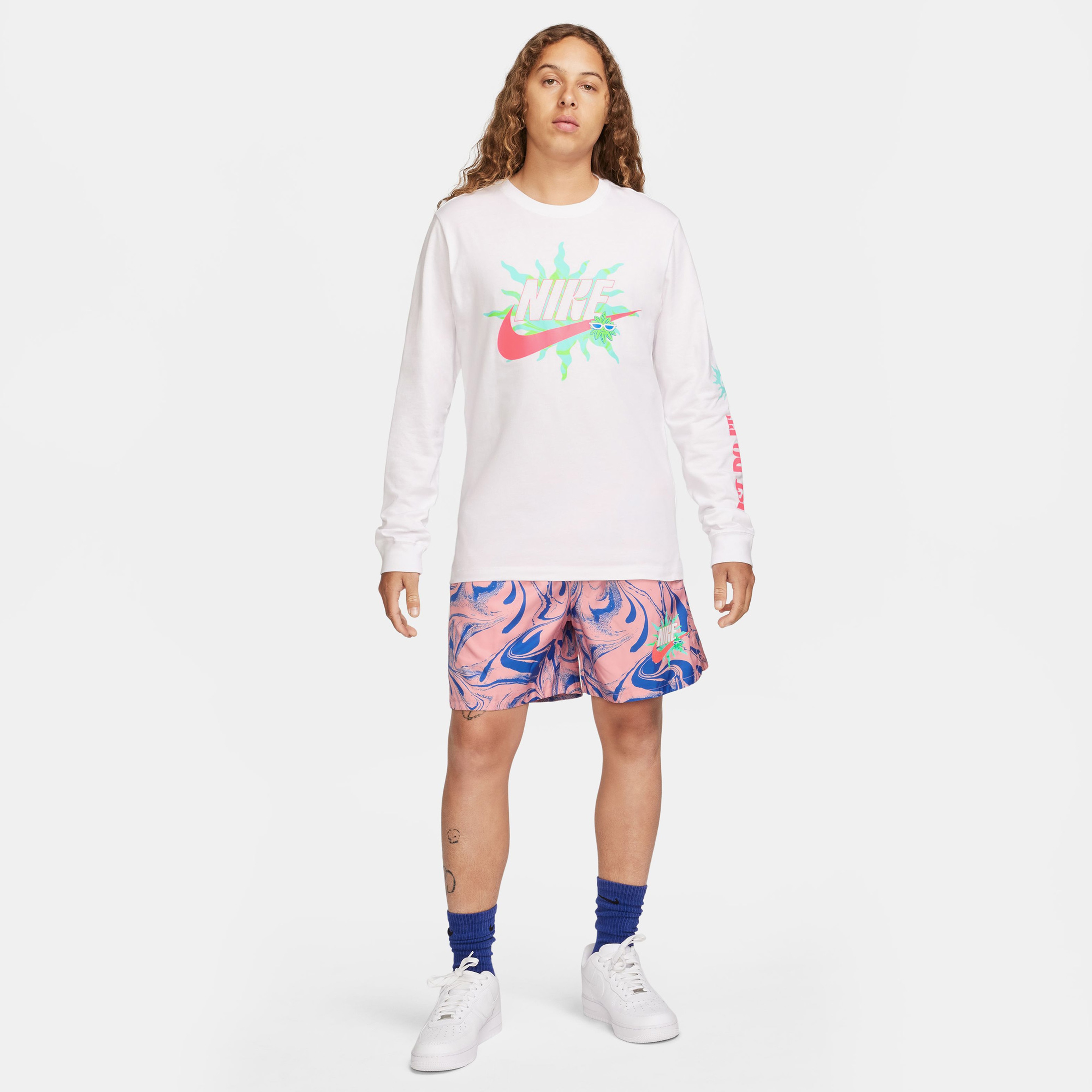 Nike Sportswear Erkek Kırmızı/Pembe Şort