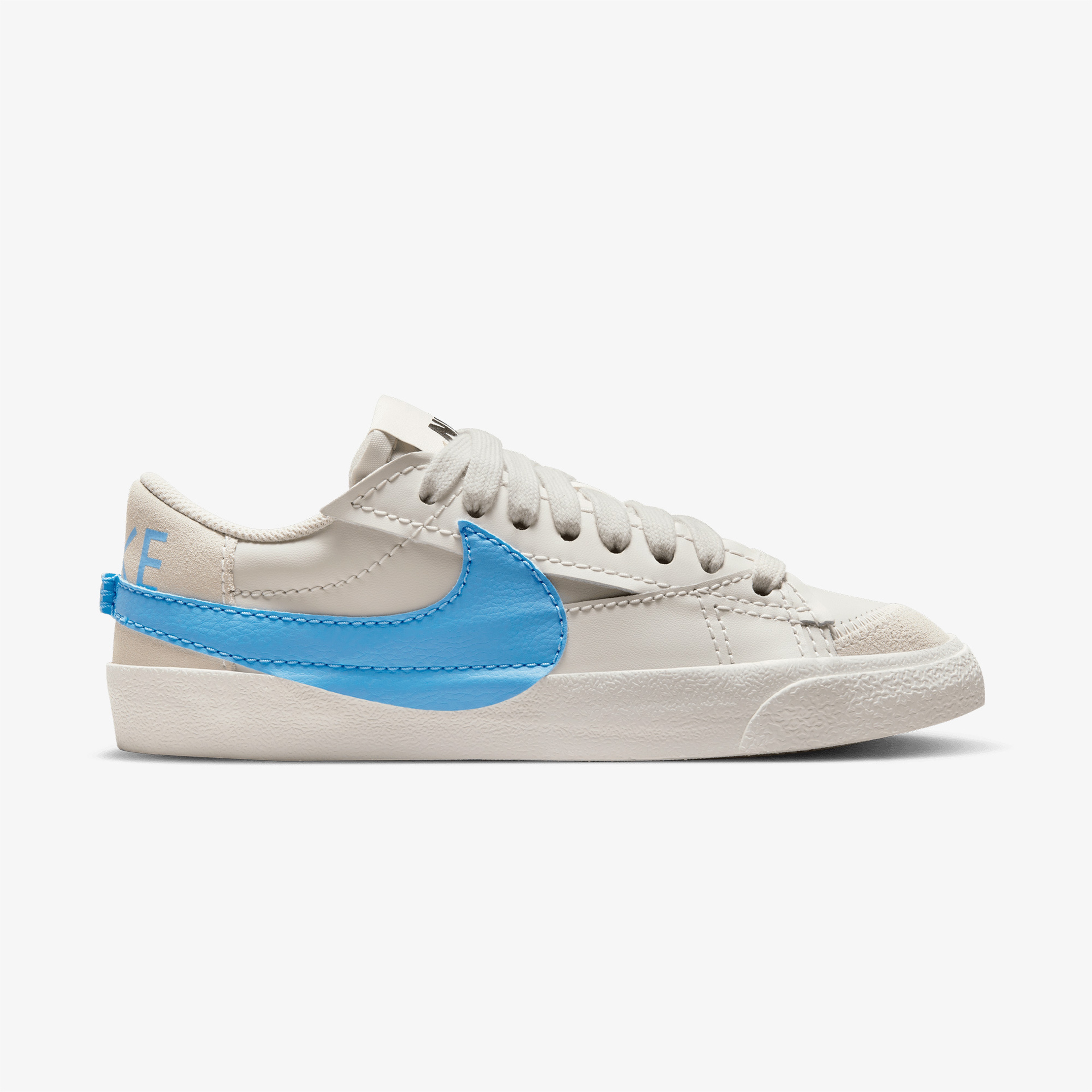 Nike Blazer Low 77 Jumbo Kadın Krem Spor Ayakkabı