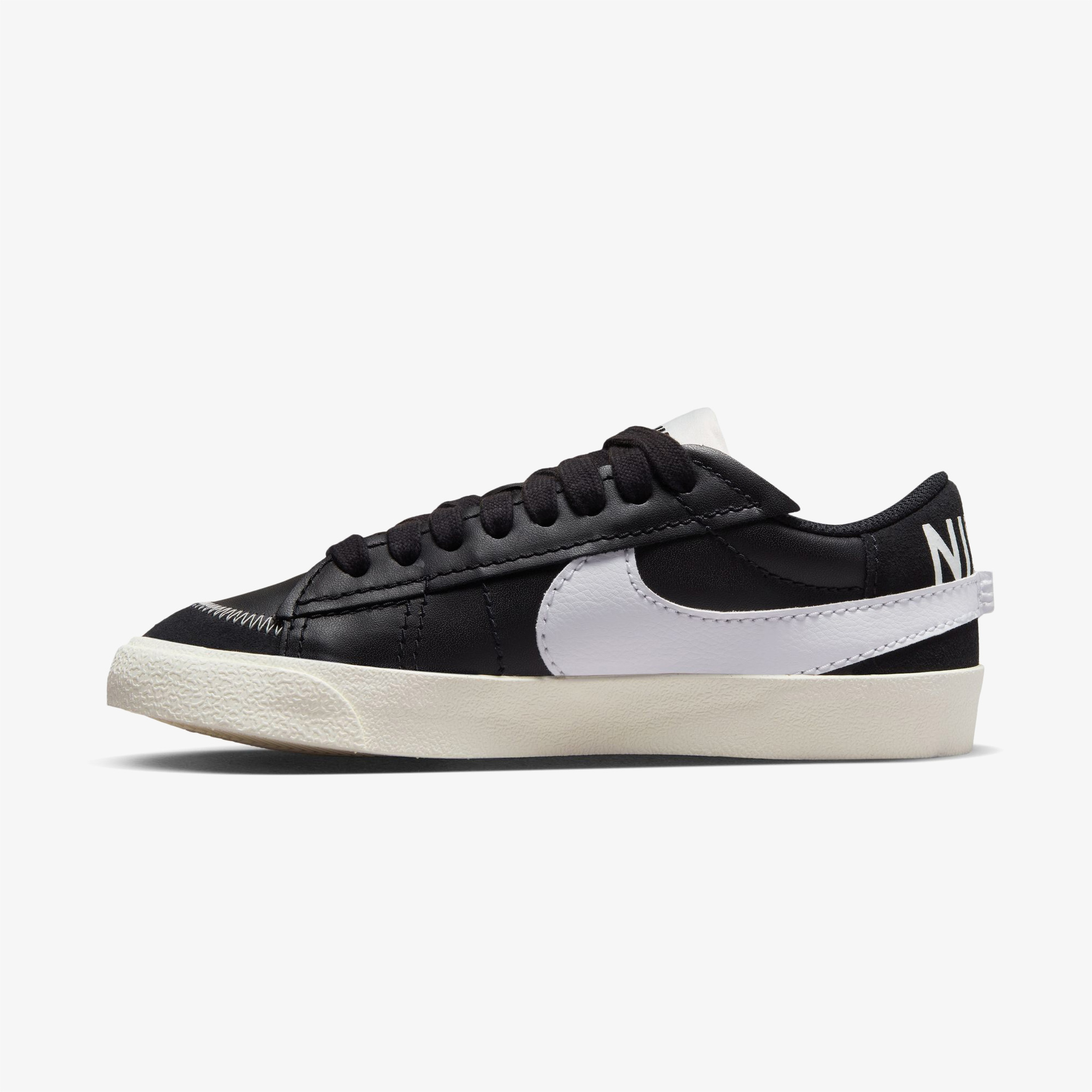 Nike Blazer Low '77 Jumbo Kadın Siyah Spor Ayakkabı