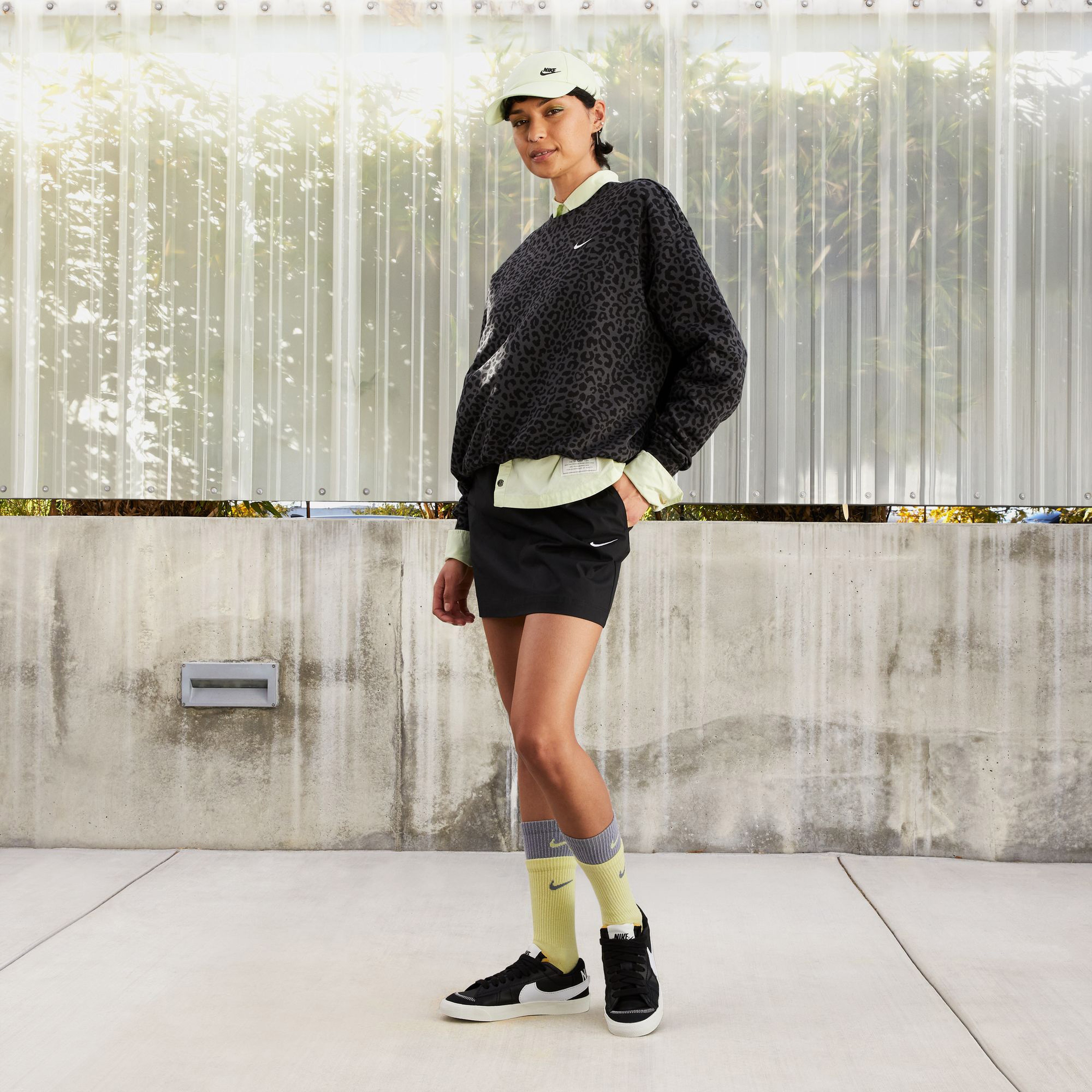 Nike Blazer Low '77 Jumbo Kadın Siyah Spor Ayakkabı