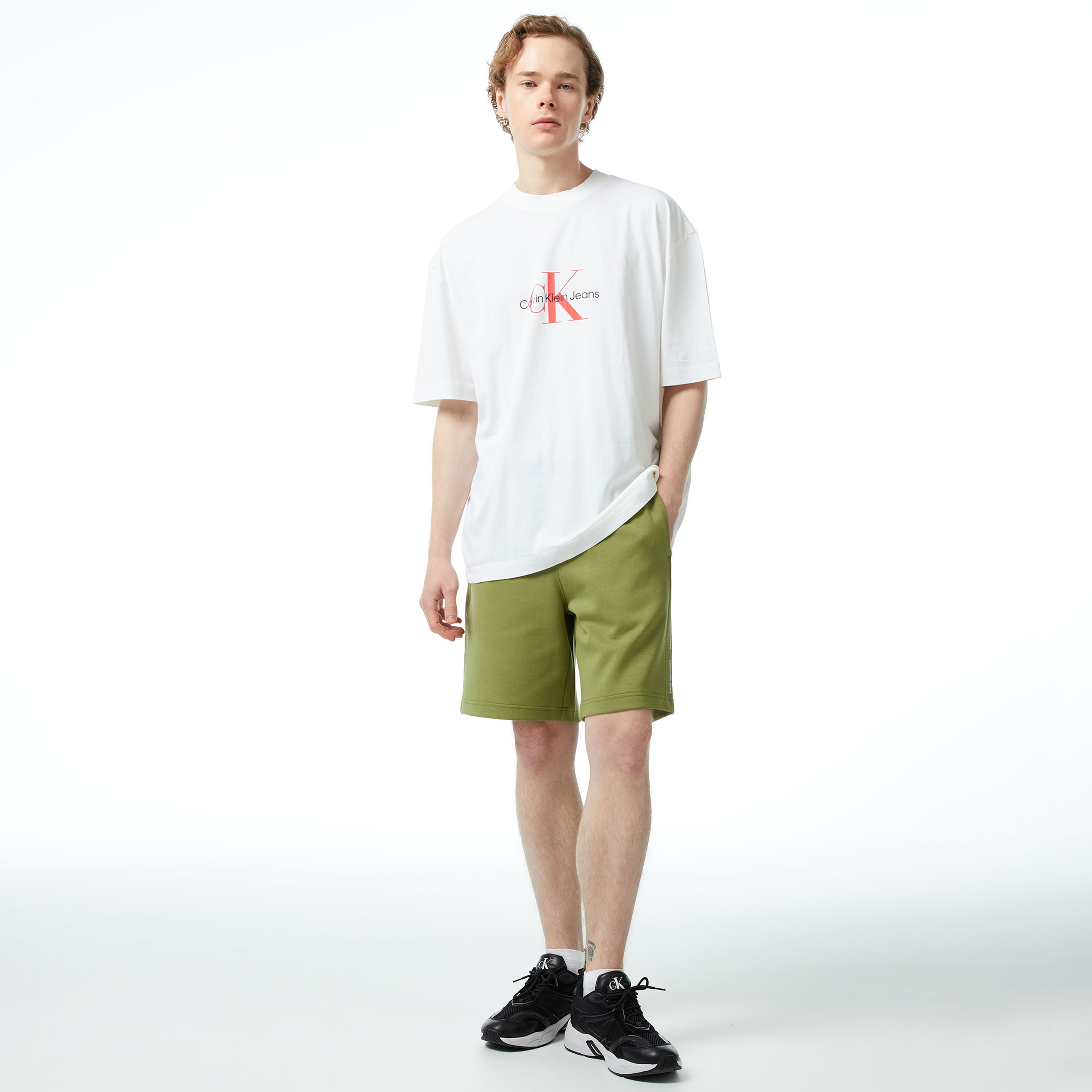Calvin Klein Jeans Logo Repeat Erkek Yeşil Şort