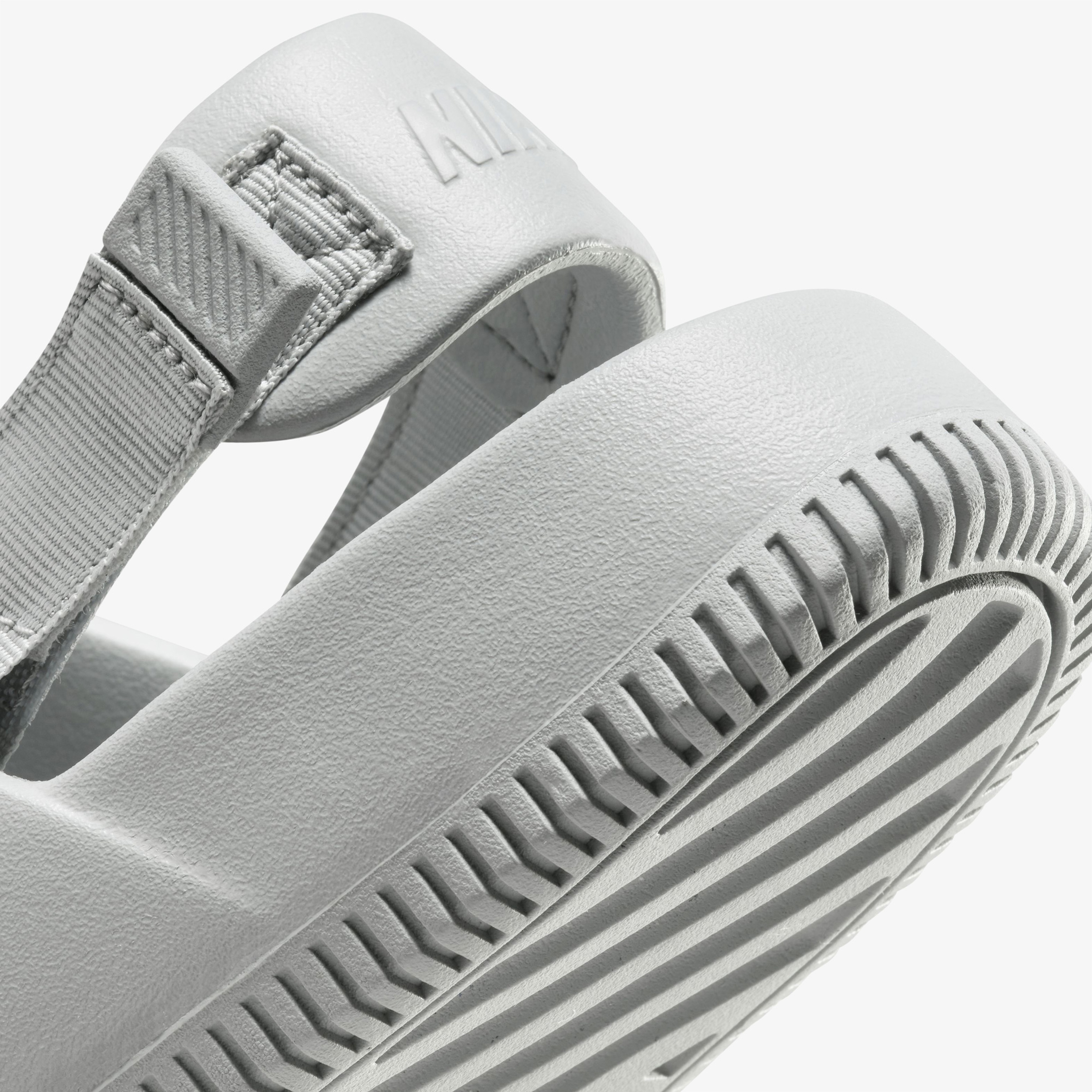 Nike Calm Mule Kadın Gri Terlik