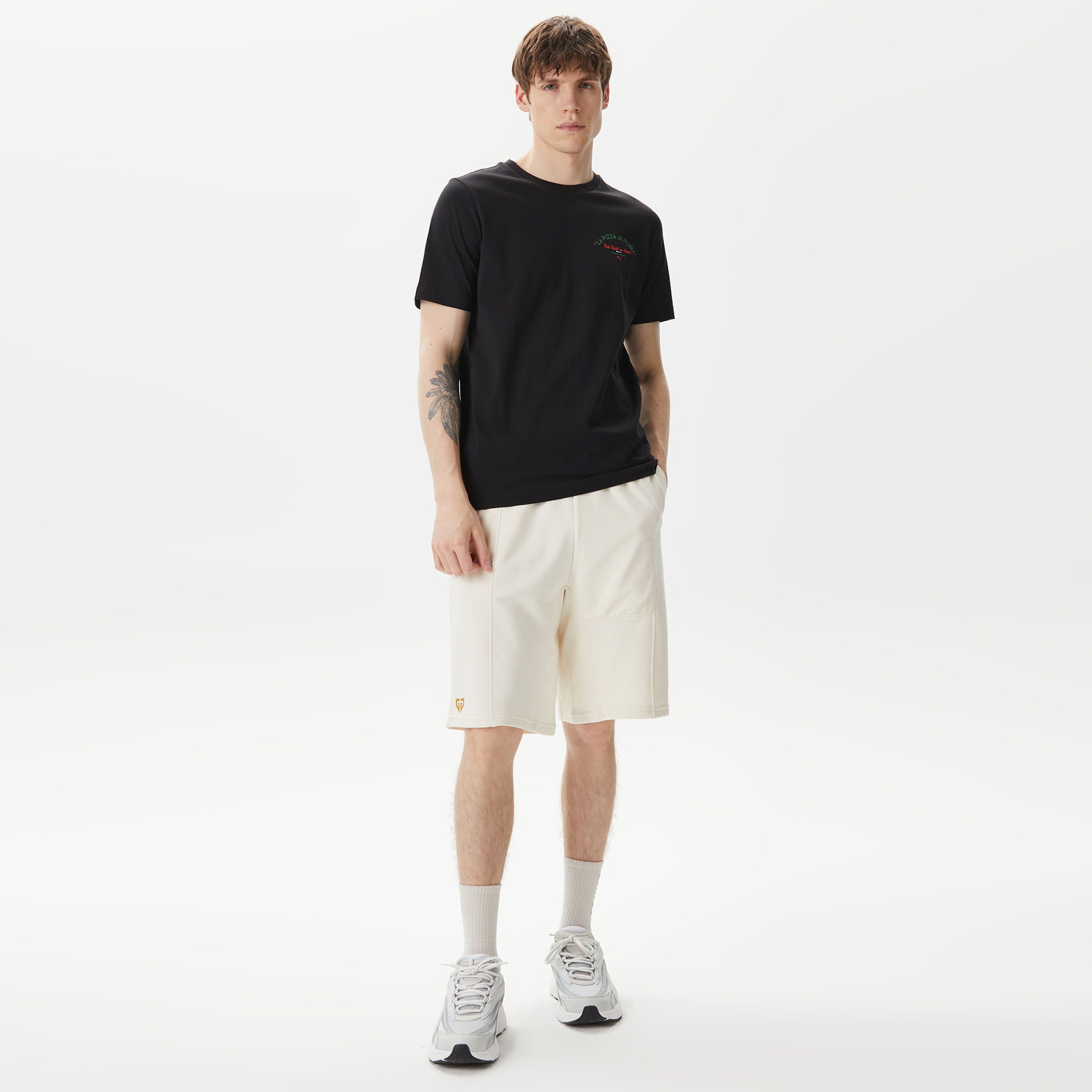 Puma Graphics Pizza Erkek Siyah T-Shirt