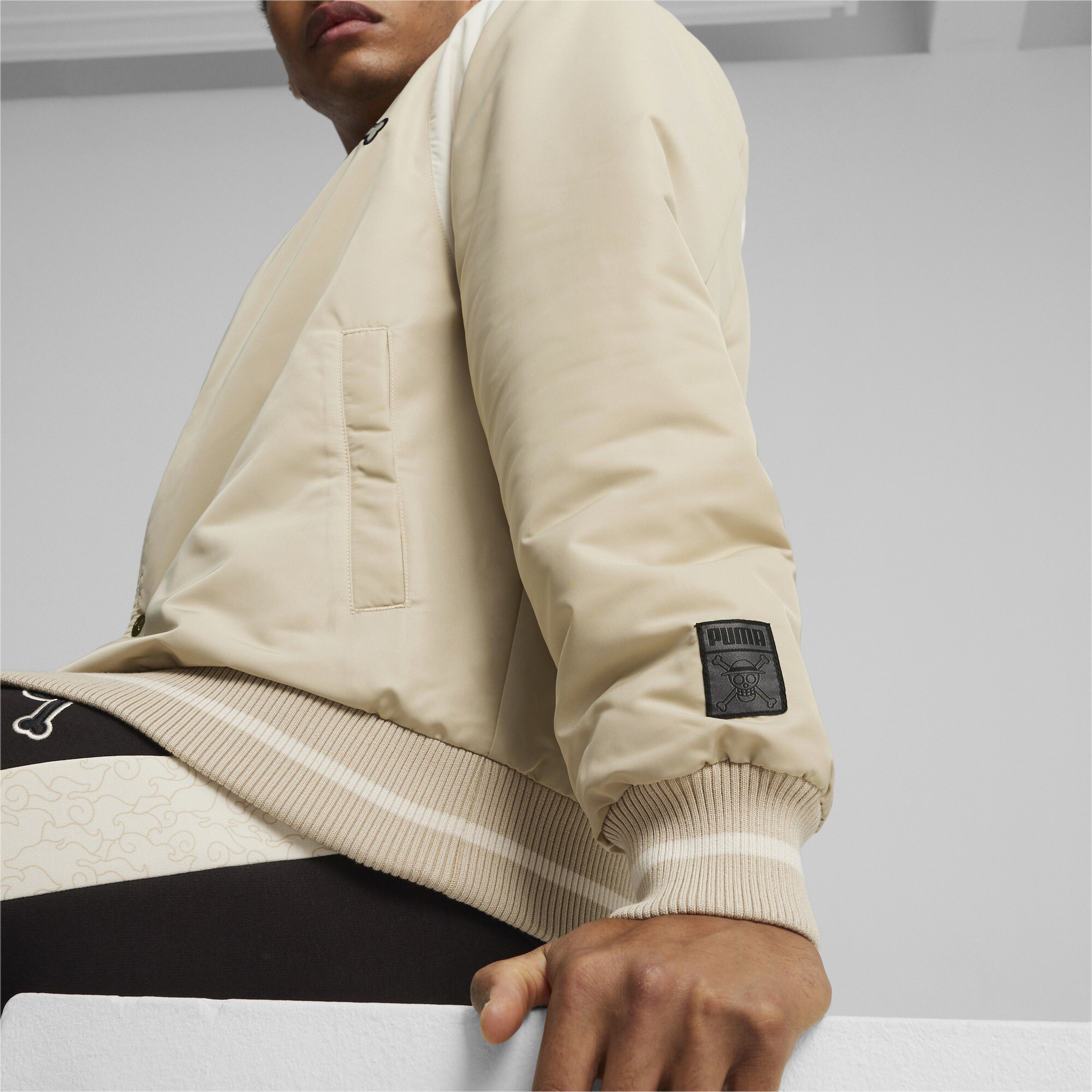 Puma X One Piece Erkek Krem Ceket