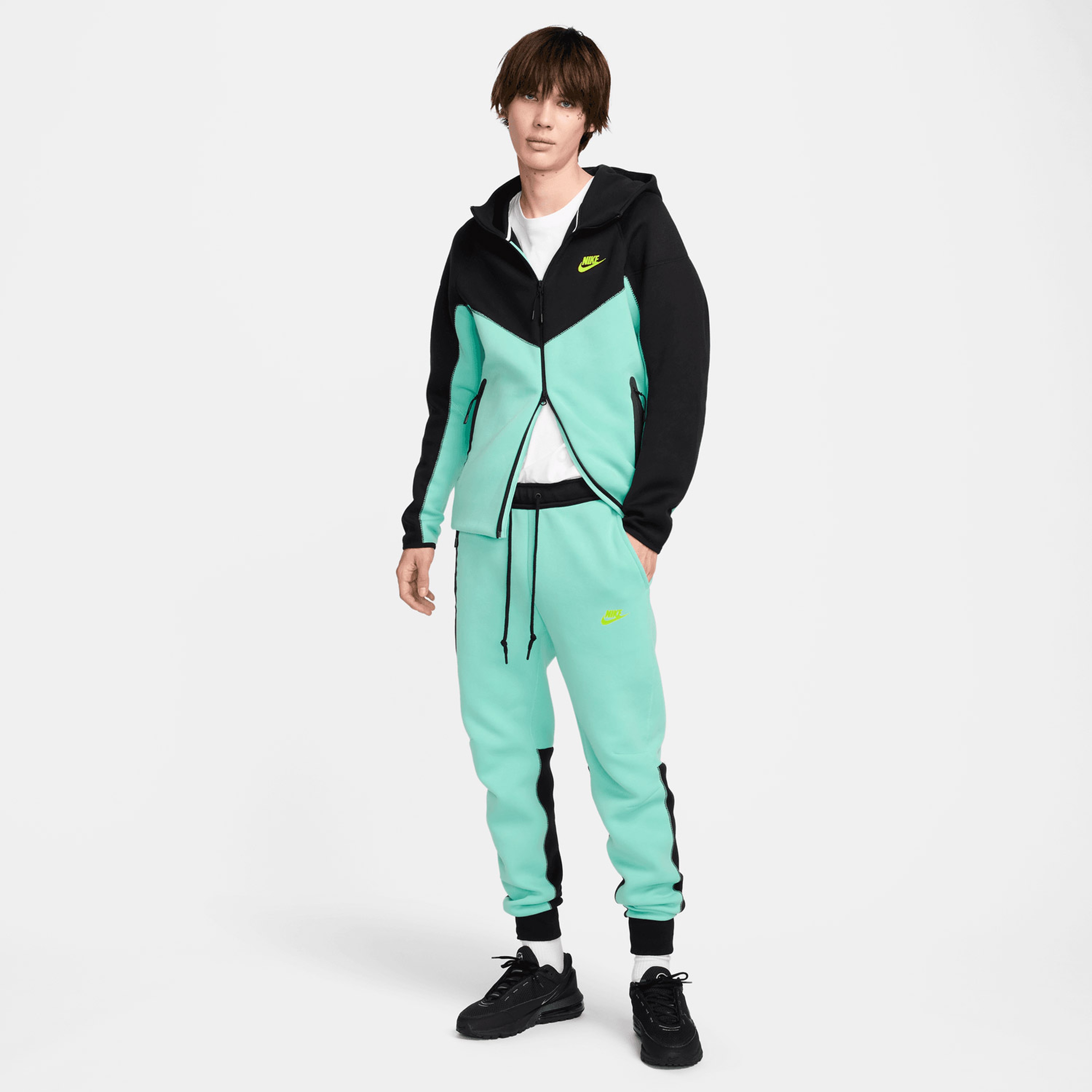 Nike Sportswear Tech Fleece Windrunner Erkek Yeşil Eşofman Üstü