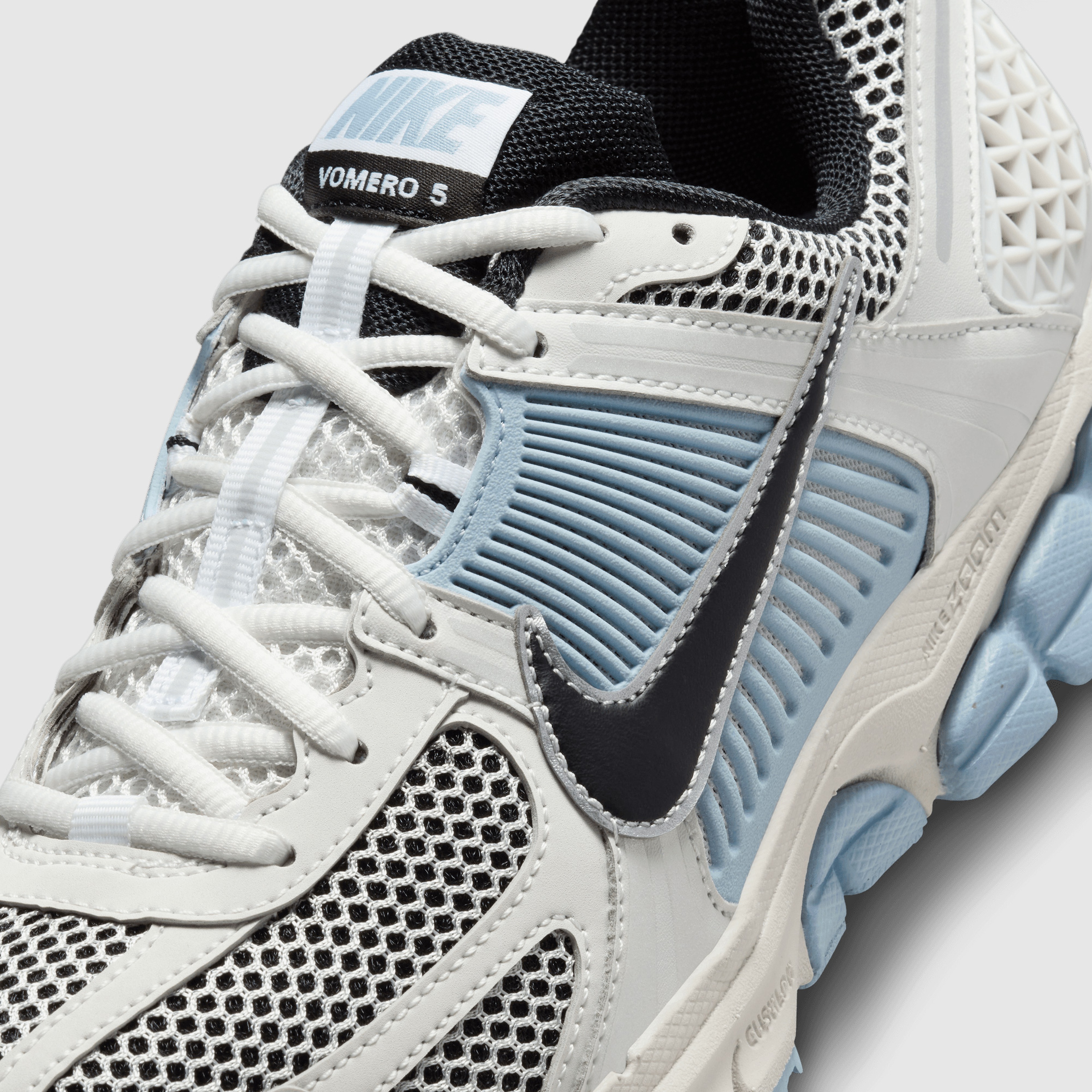 Nike Zoom Vomero 5 Sportswear Kadın Gri Spor Ayakkabı