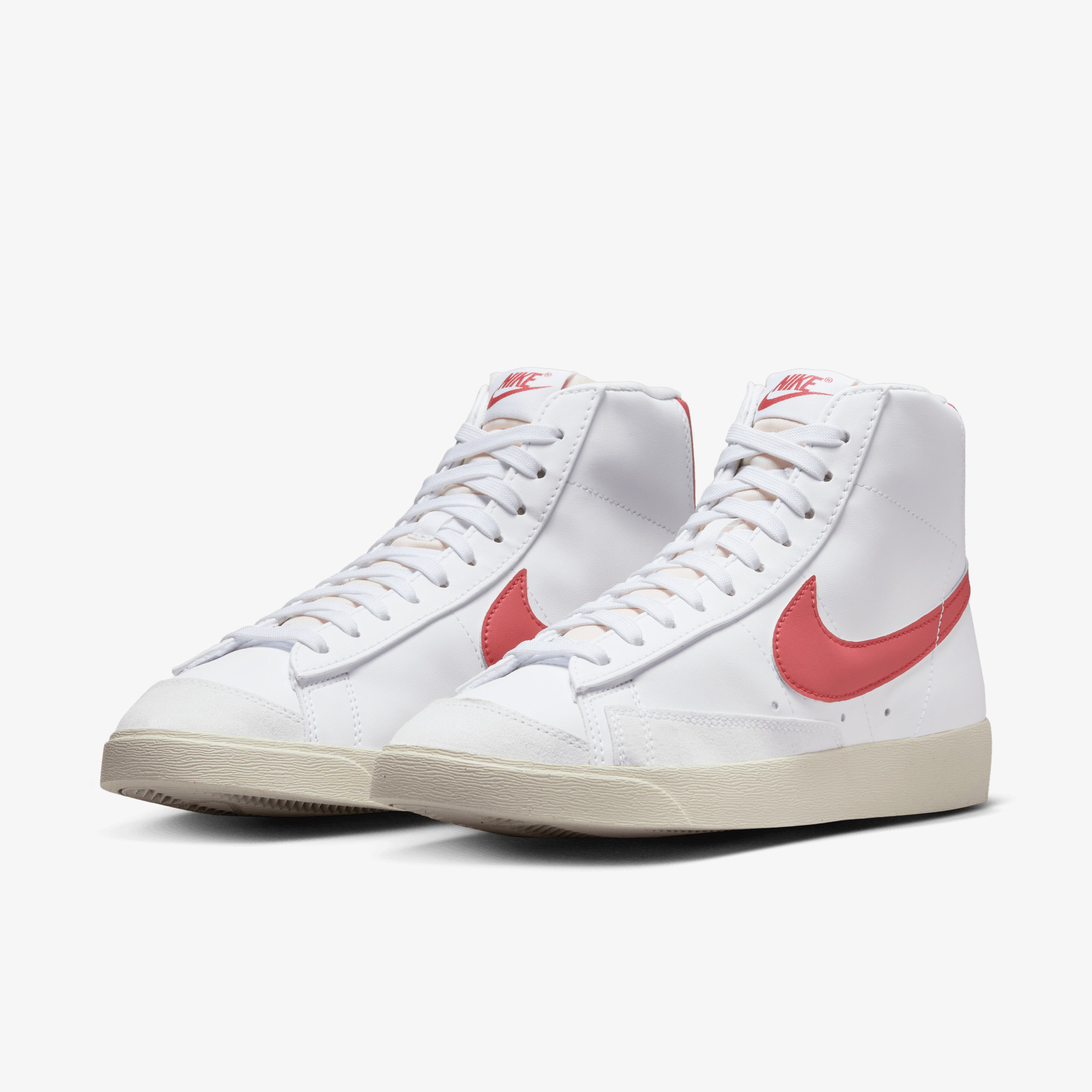 Nike Blazer Mid '77 Next Nature Sportswear Kadın Beyaz Spor Ayakkabı