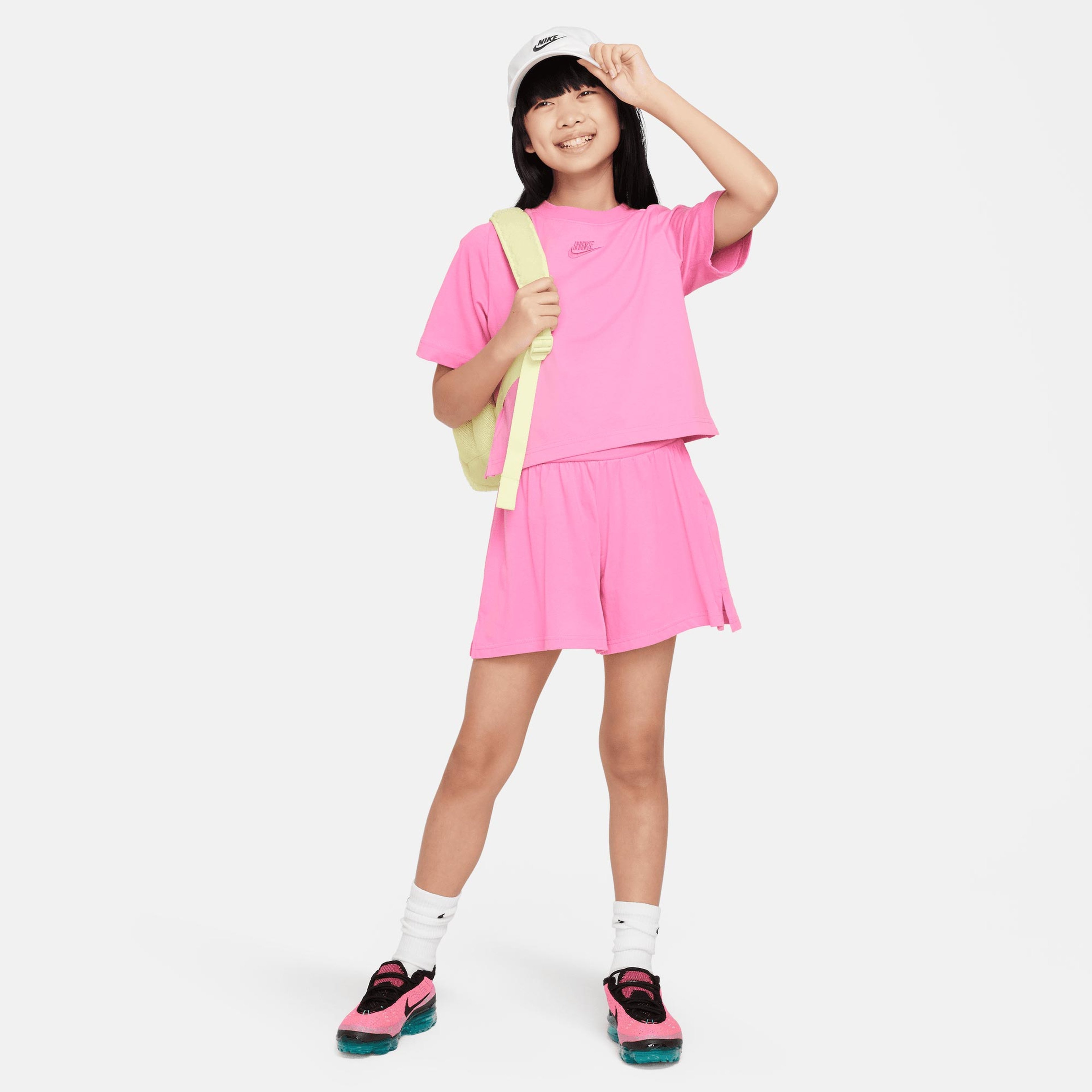 Nike Sportswear Çocuk Pembe T-Shirt