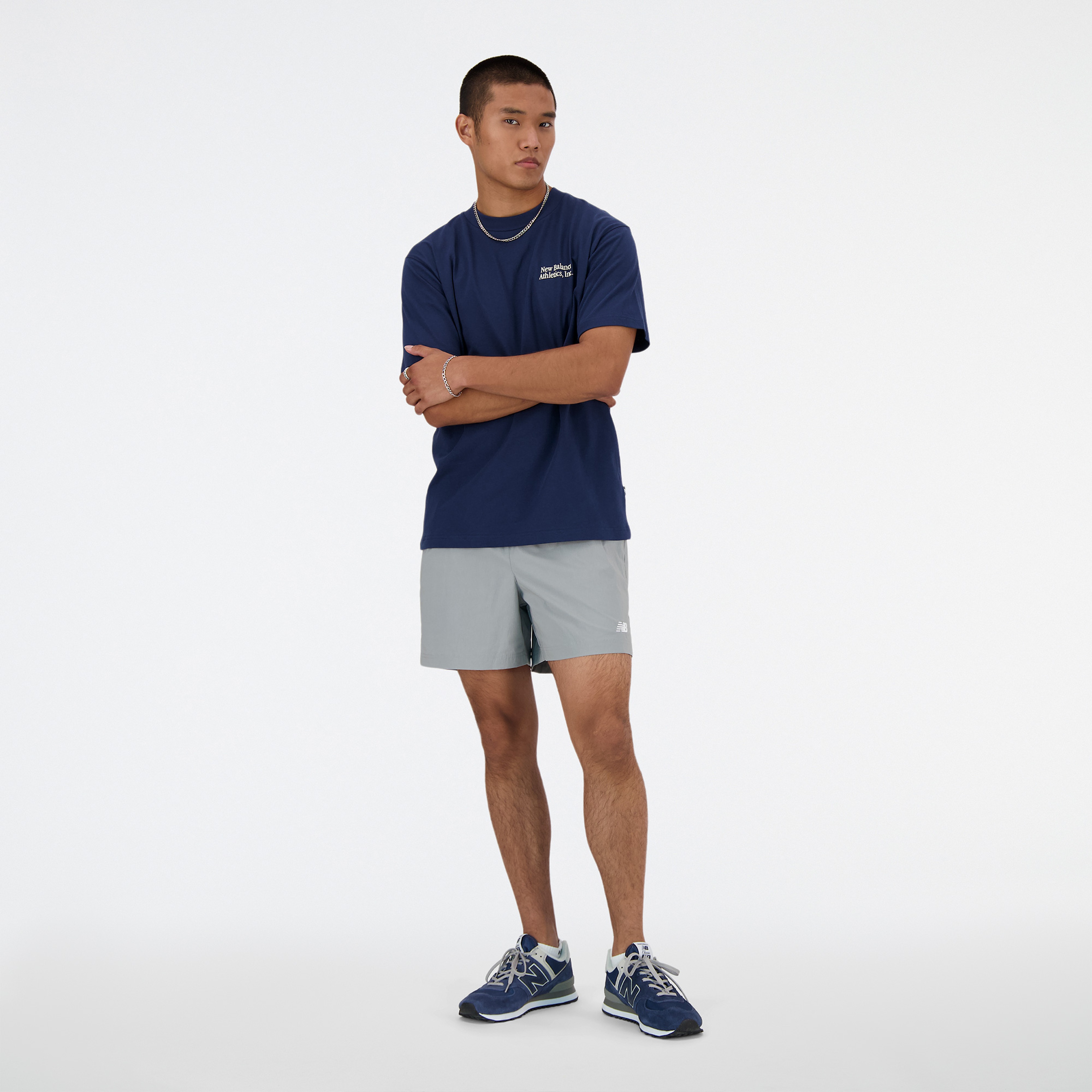 New Balance Athletics Flocked Relaxed Tee Erkek T-Shirt