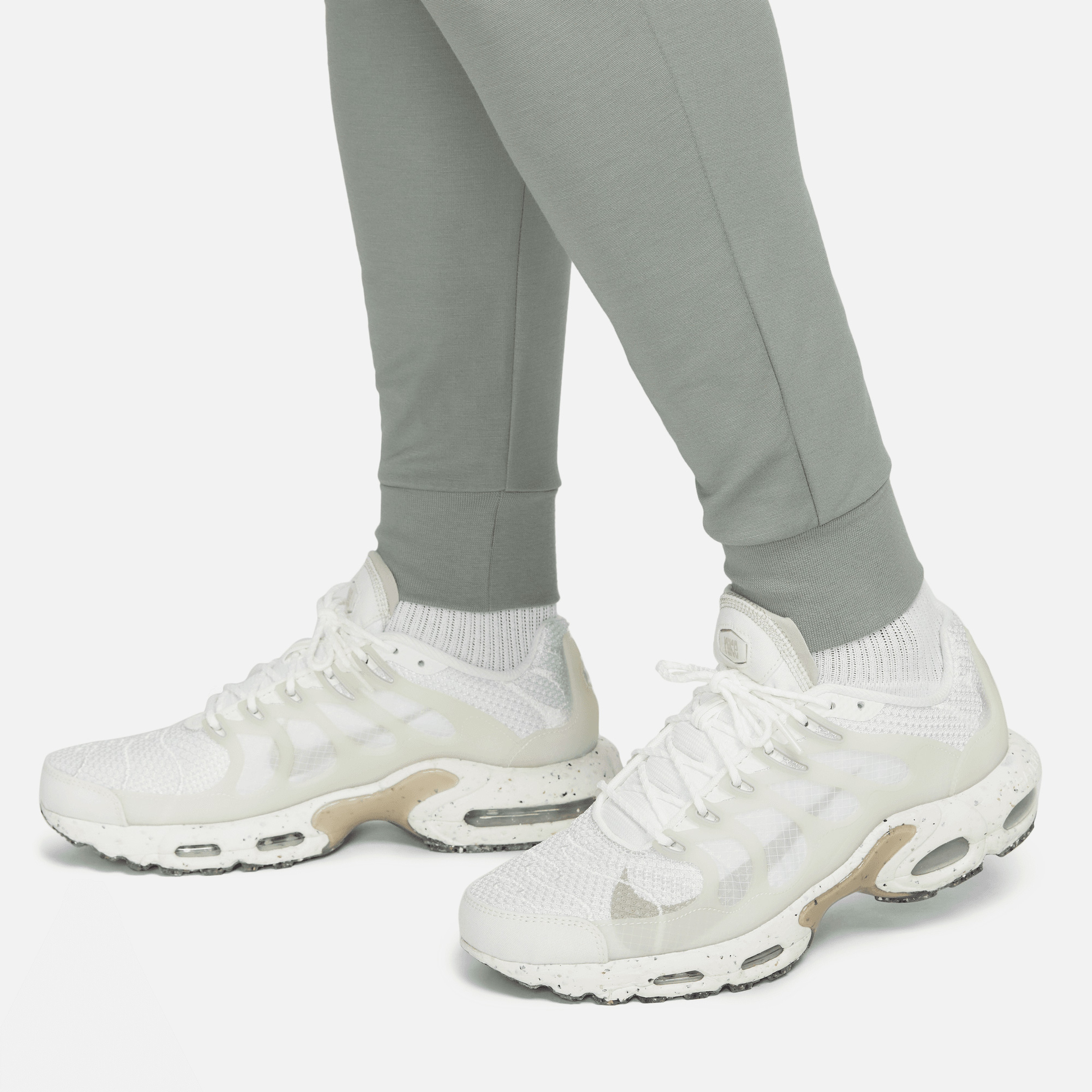 Nike Sportswear Tech Fleece Lightweight Slim-Fit Erkek Gri Eşofman Altı