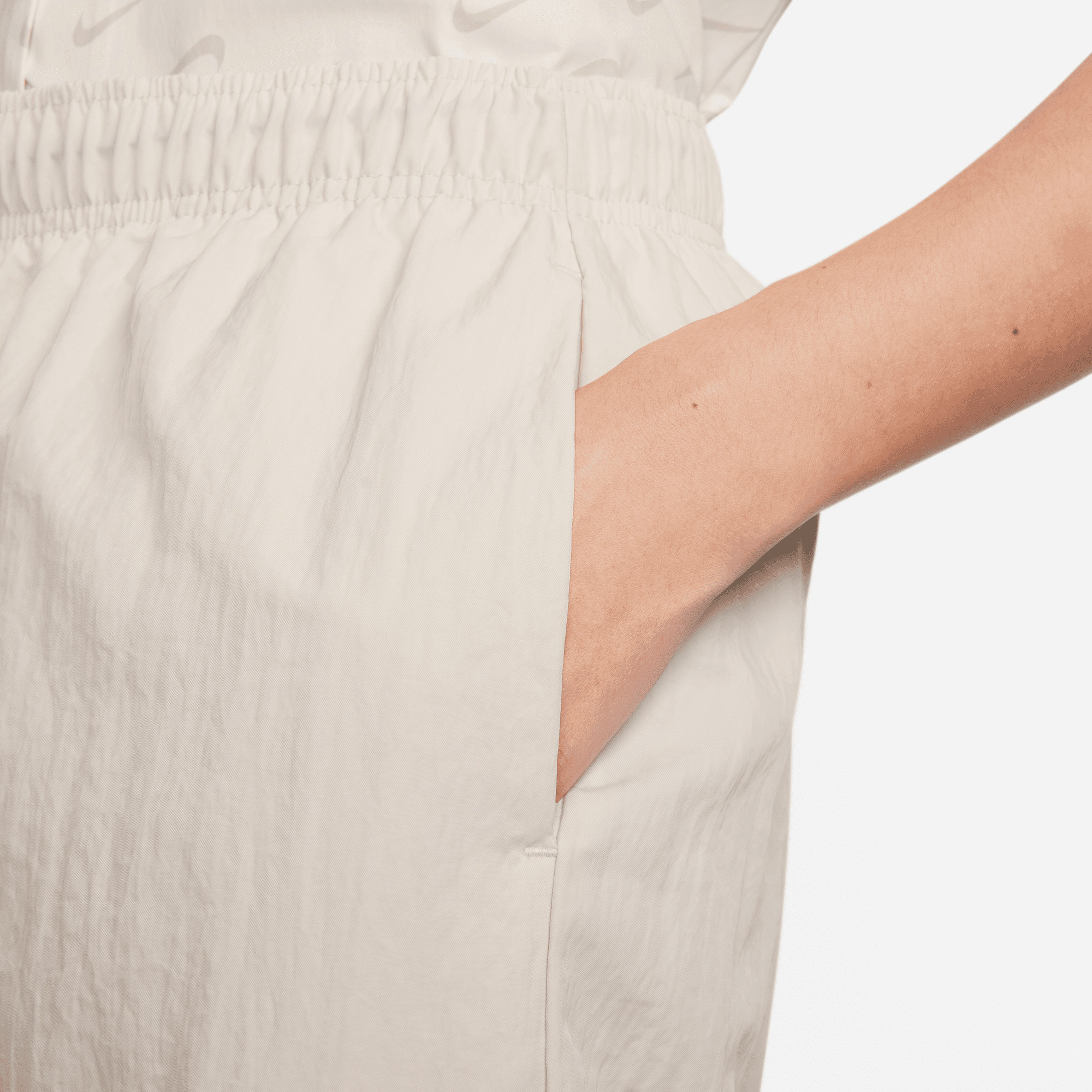 Nike Sportswear Essential Wvn Hr Pnt Cargo Kadın Krem Eşofman Altı