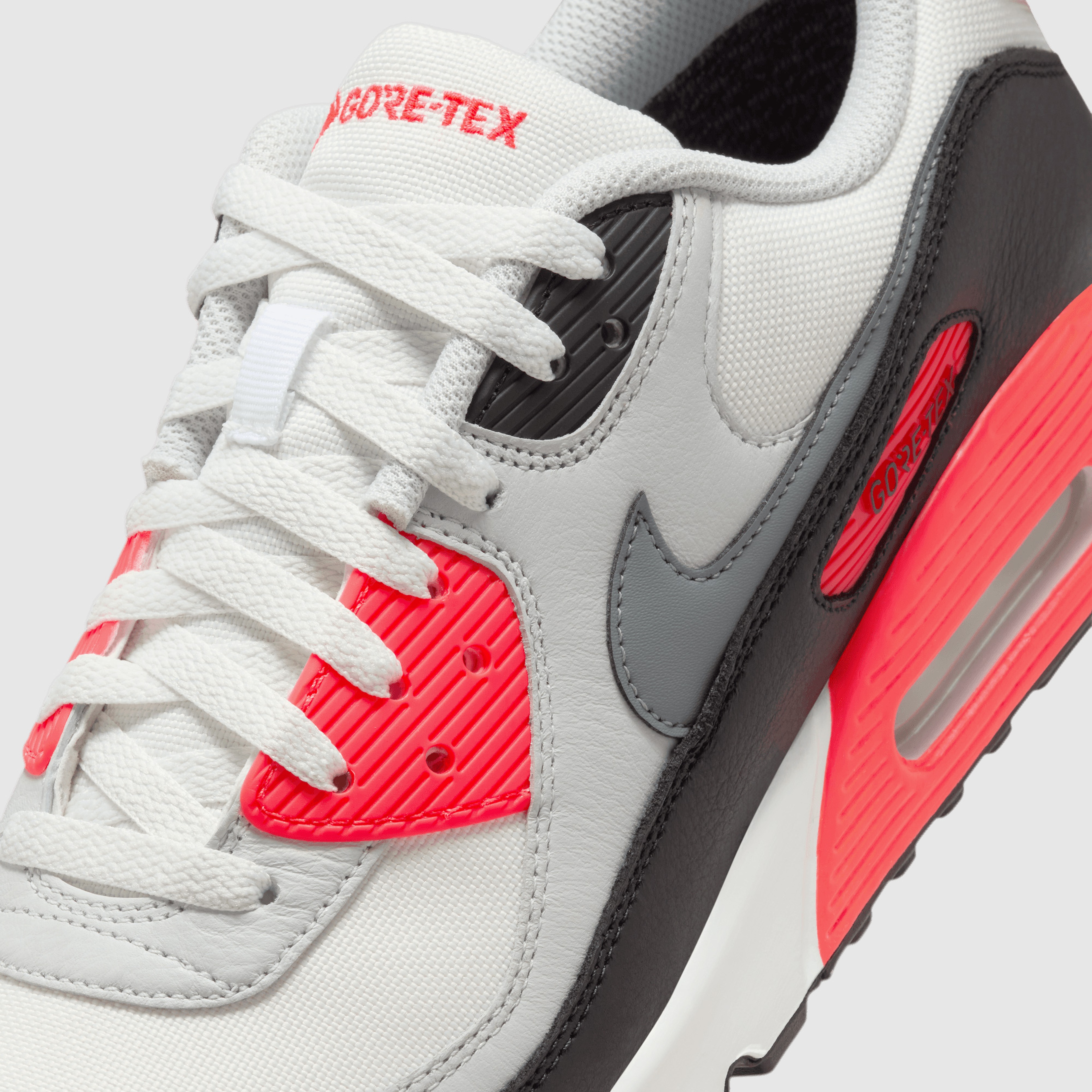 Nike Air Max 90 GORE-TEX Erkek Beyaz Spor Ayakkabı