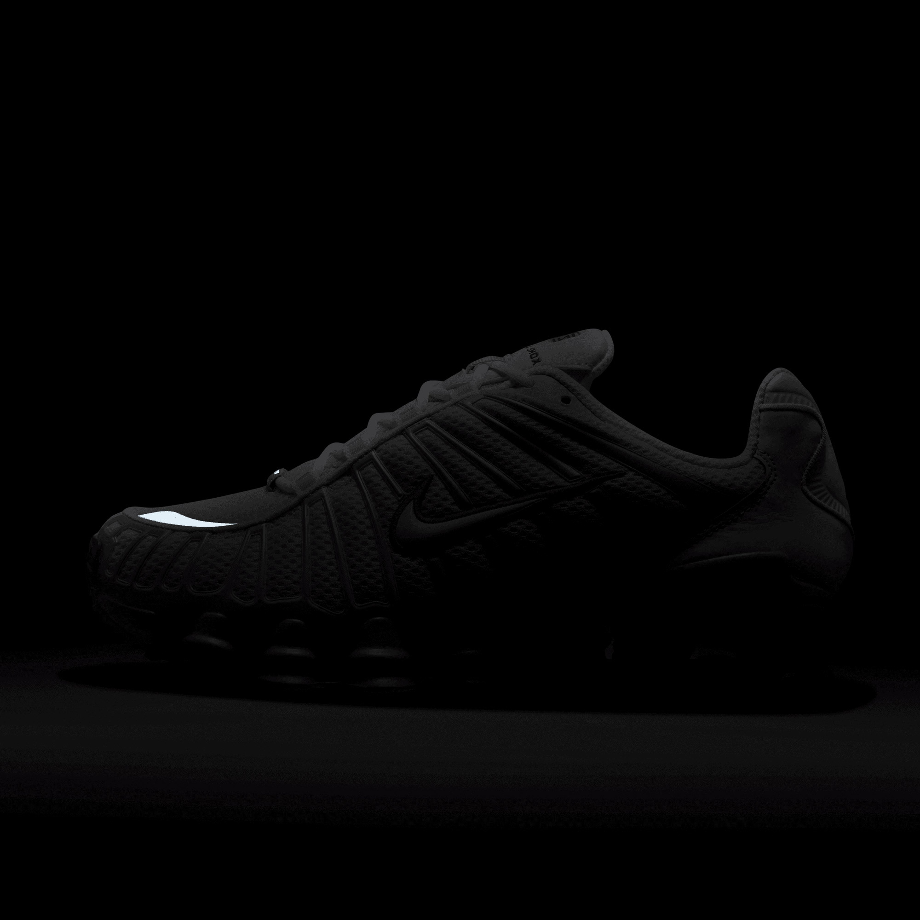 Nike Shox TL Sportswear Kadın Kırmızı/Beyaz Spor Ayakkabı