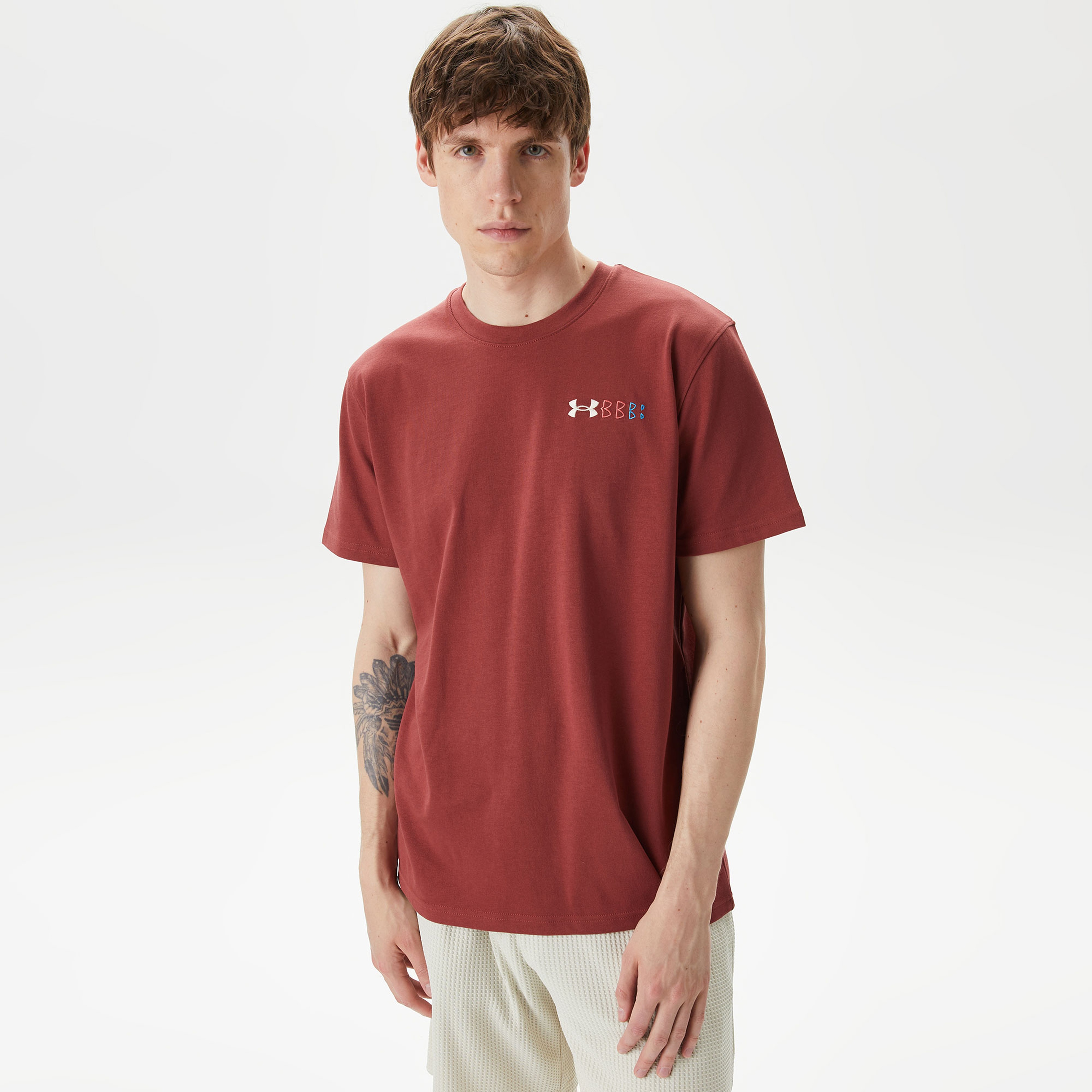 Under Armour HW LC Logo Repeat Erkek Bordo T-Shirt