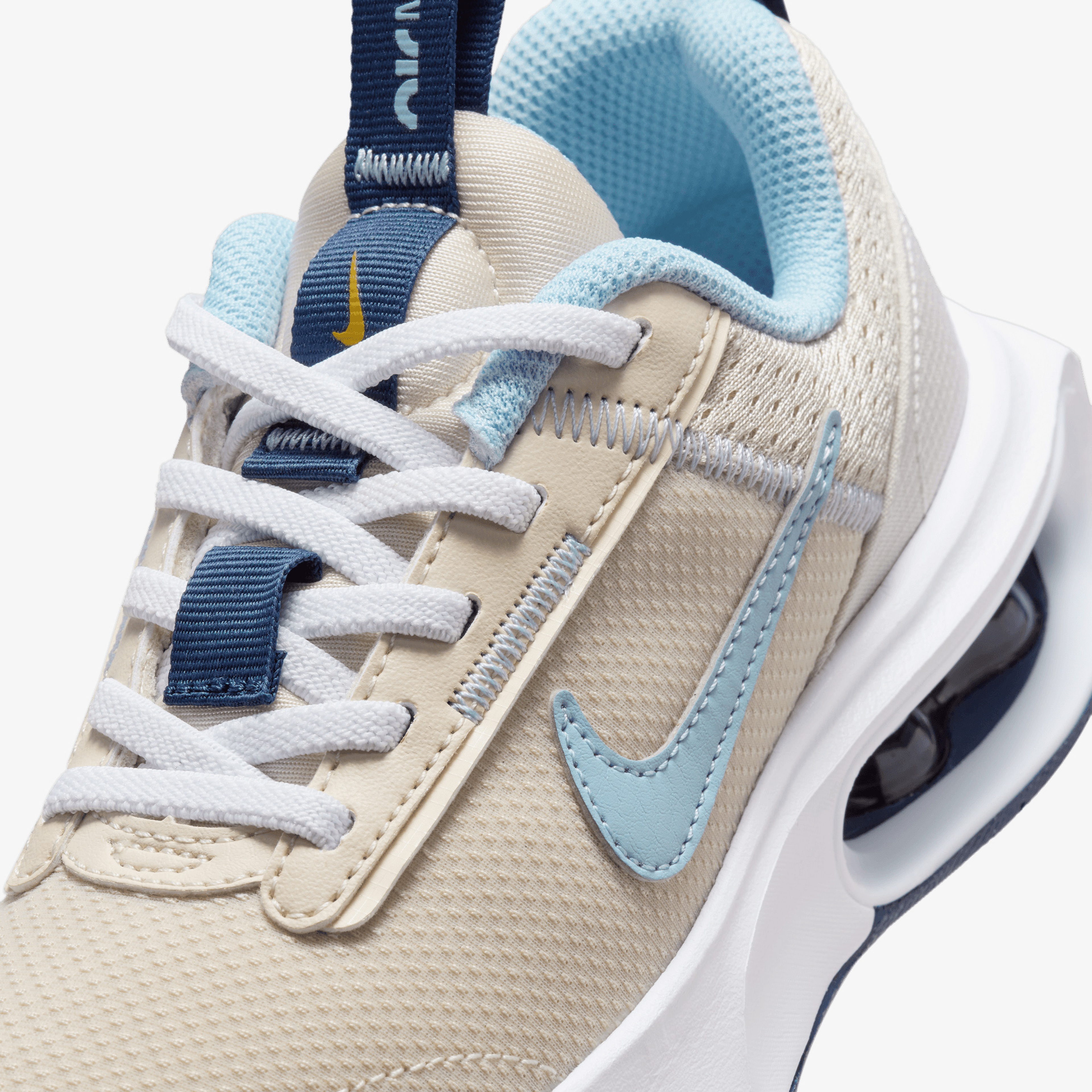 Nike Air Max INTRLK Lite Çocuk Krem Spor Ayakkabı