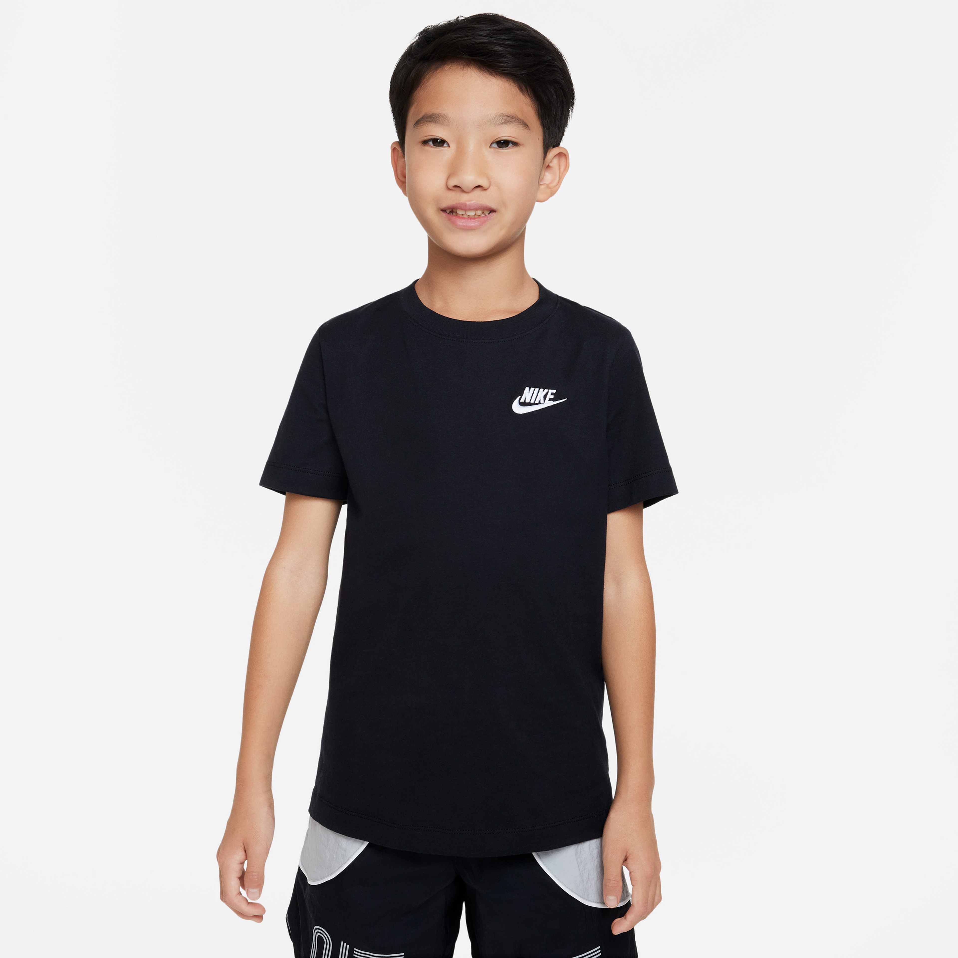 Nike Sportswear Çocuk Siyah T-Shirt