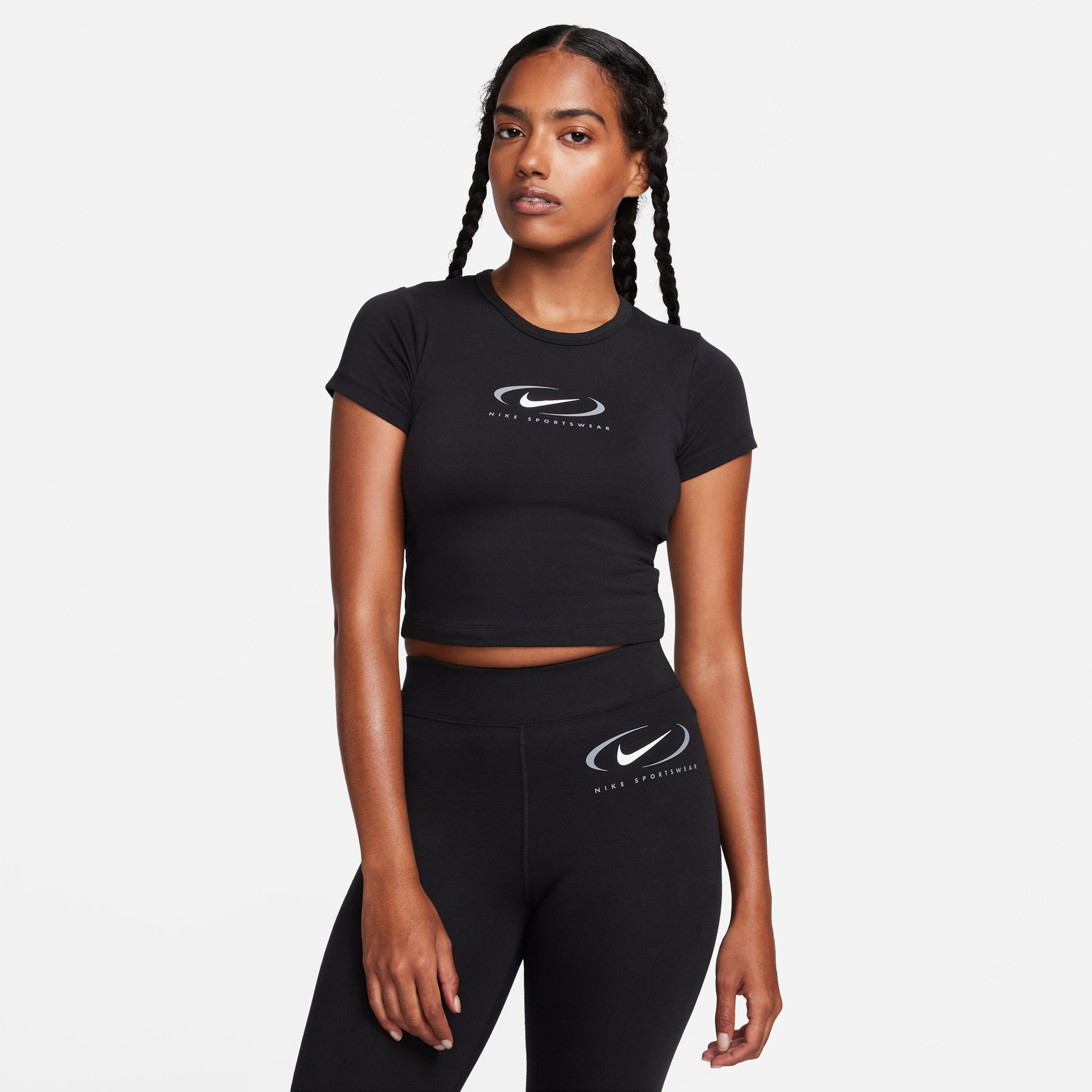 Nike Sportswear Swoosh Kadın Siyah Crop T-Shirt