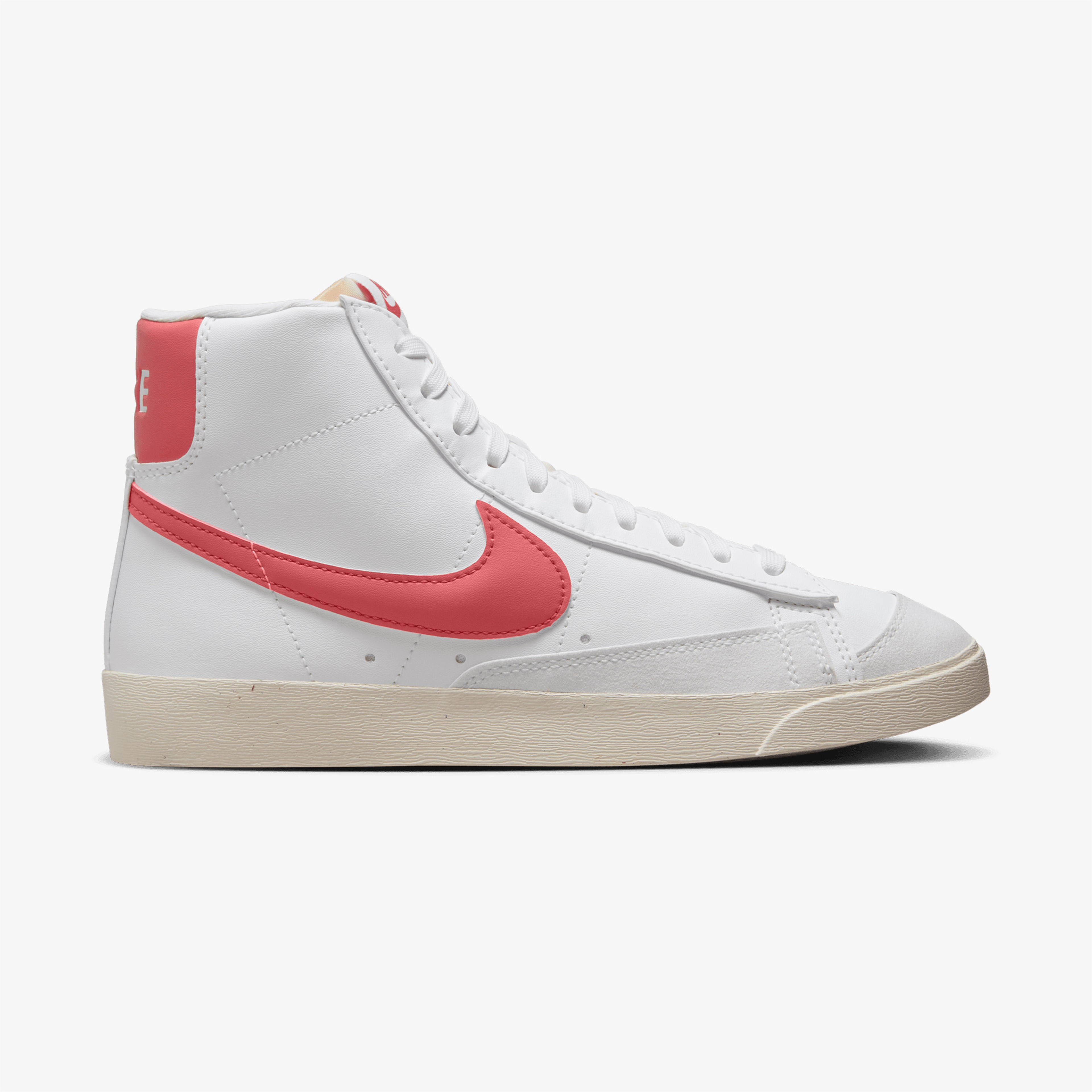 Nike Blazer Mid '77 Next Nature Sportswear Kadın Beyaz Spor Ayakkabı