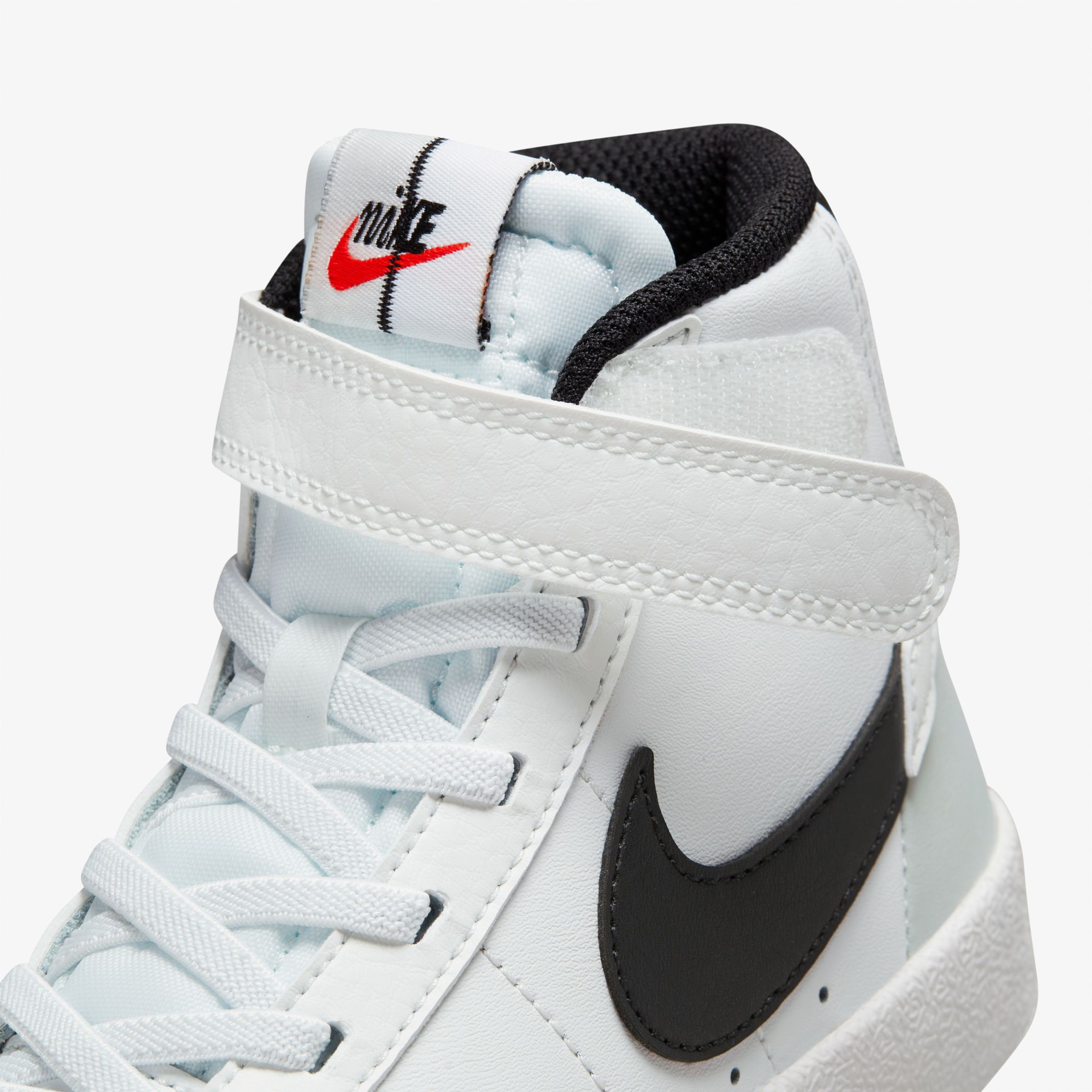 Nike Blazer Mid 77 Çocuk Beyaz Spor Ayakkabı