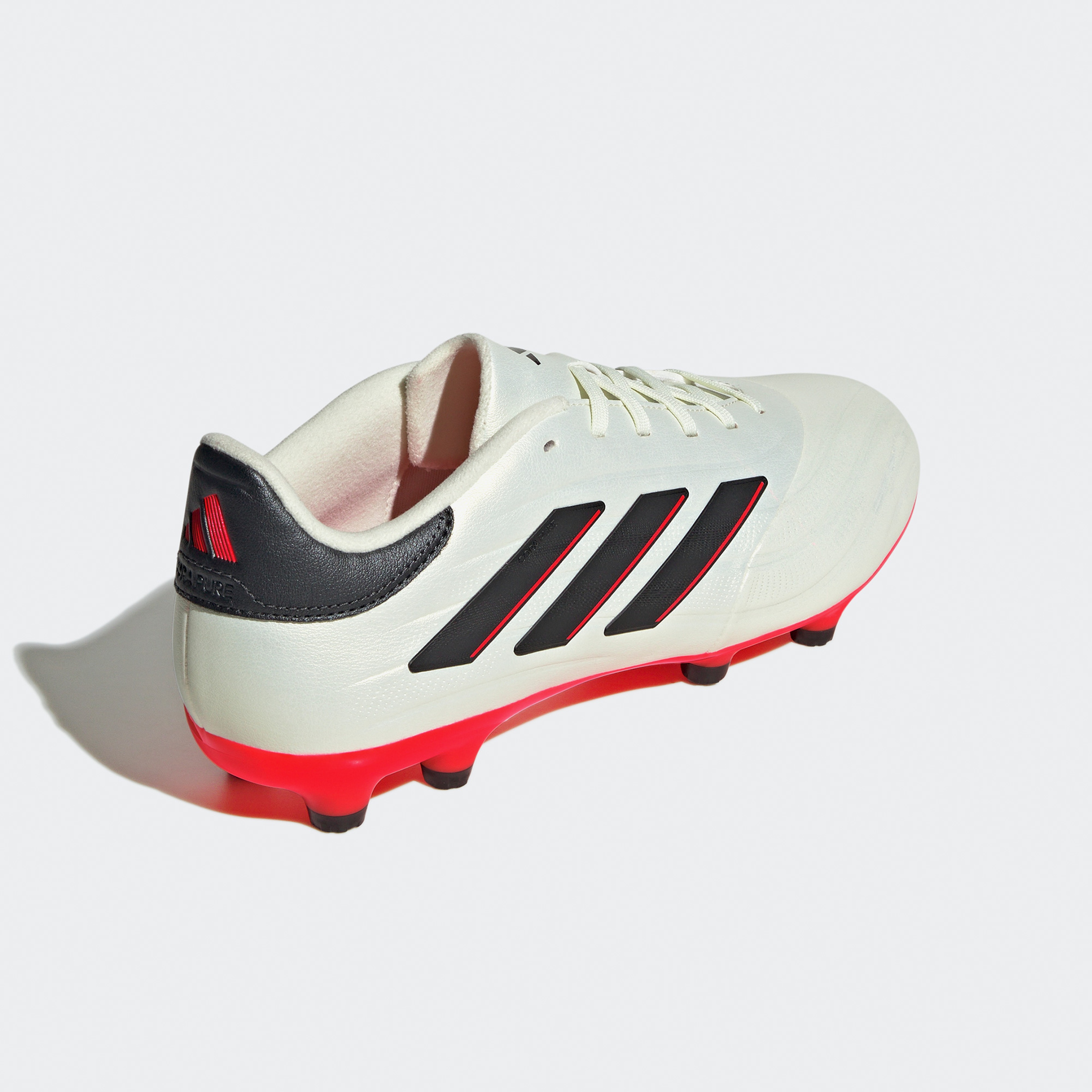Adidas Erkek Beyaz Çim Saha Kramponu