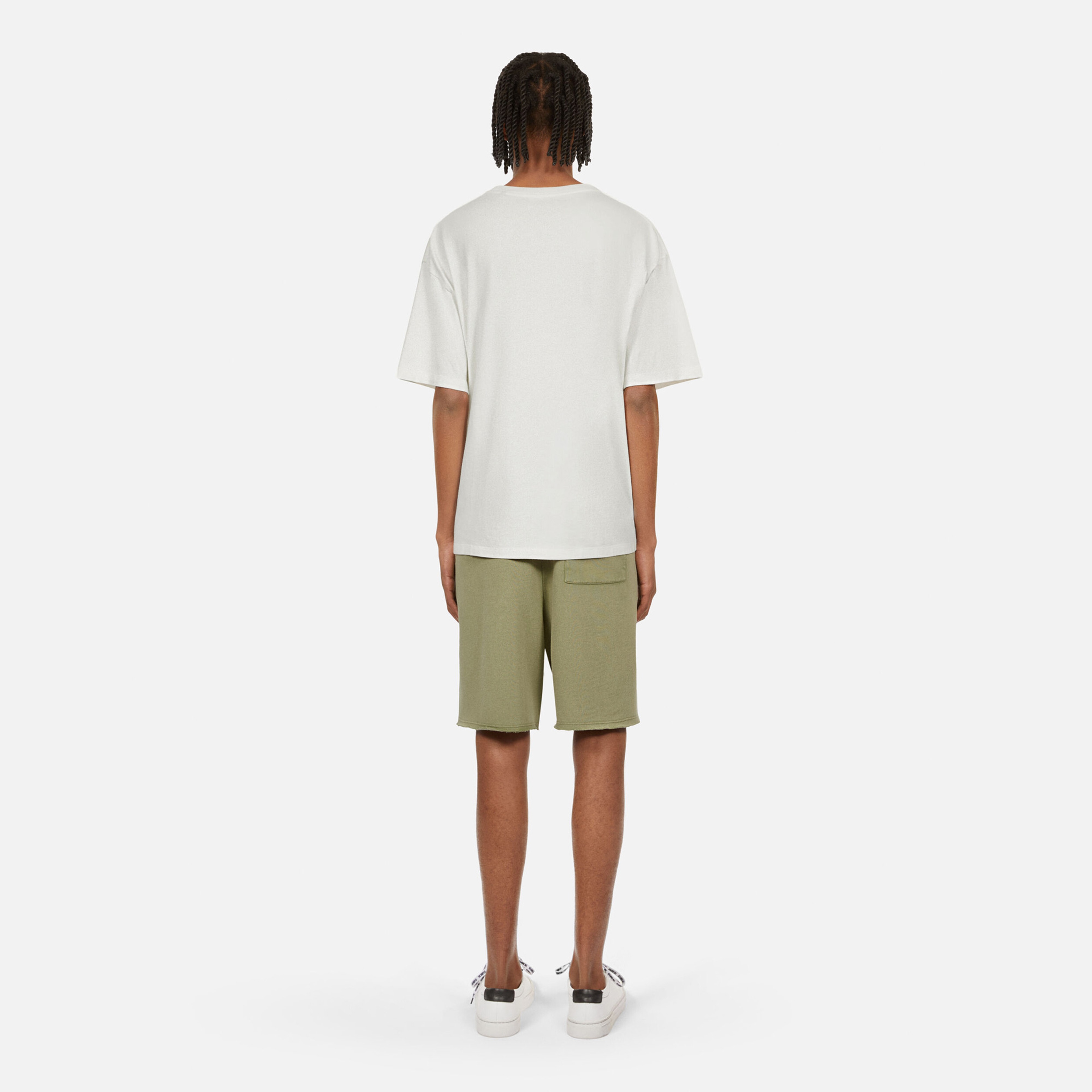 ERKEK BASKILI BİSİKLET YAKA BEYAZ T-SHIRT