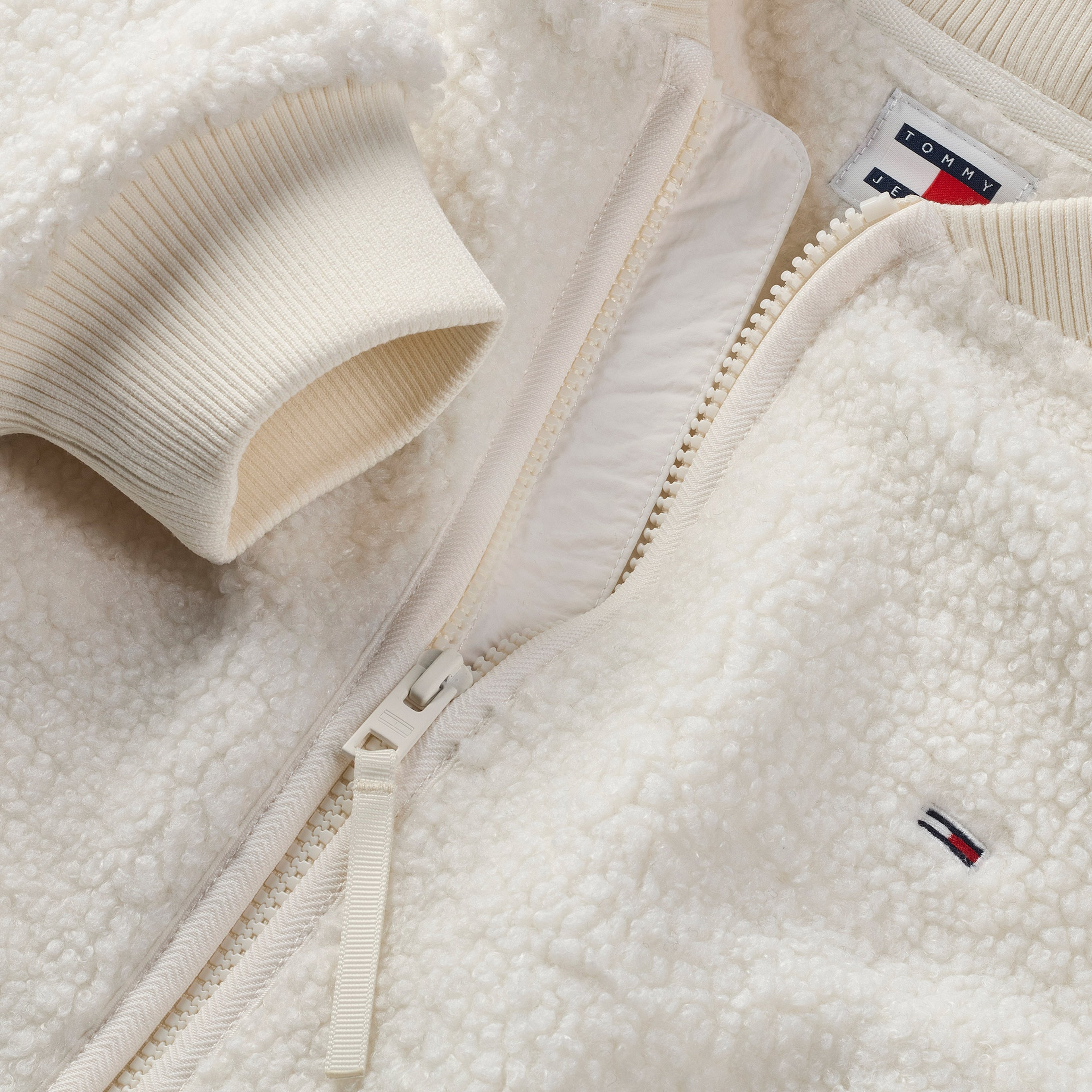 Tommy Jeans Teddy Zip Kadın Beyaz Sweatshirt