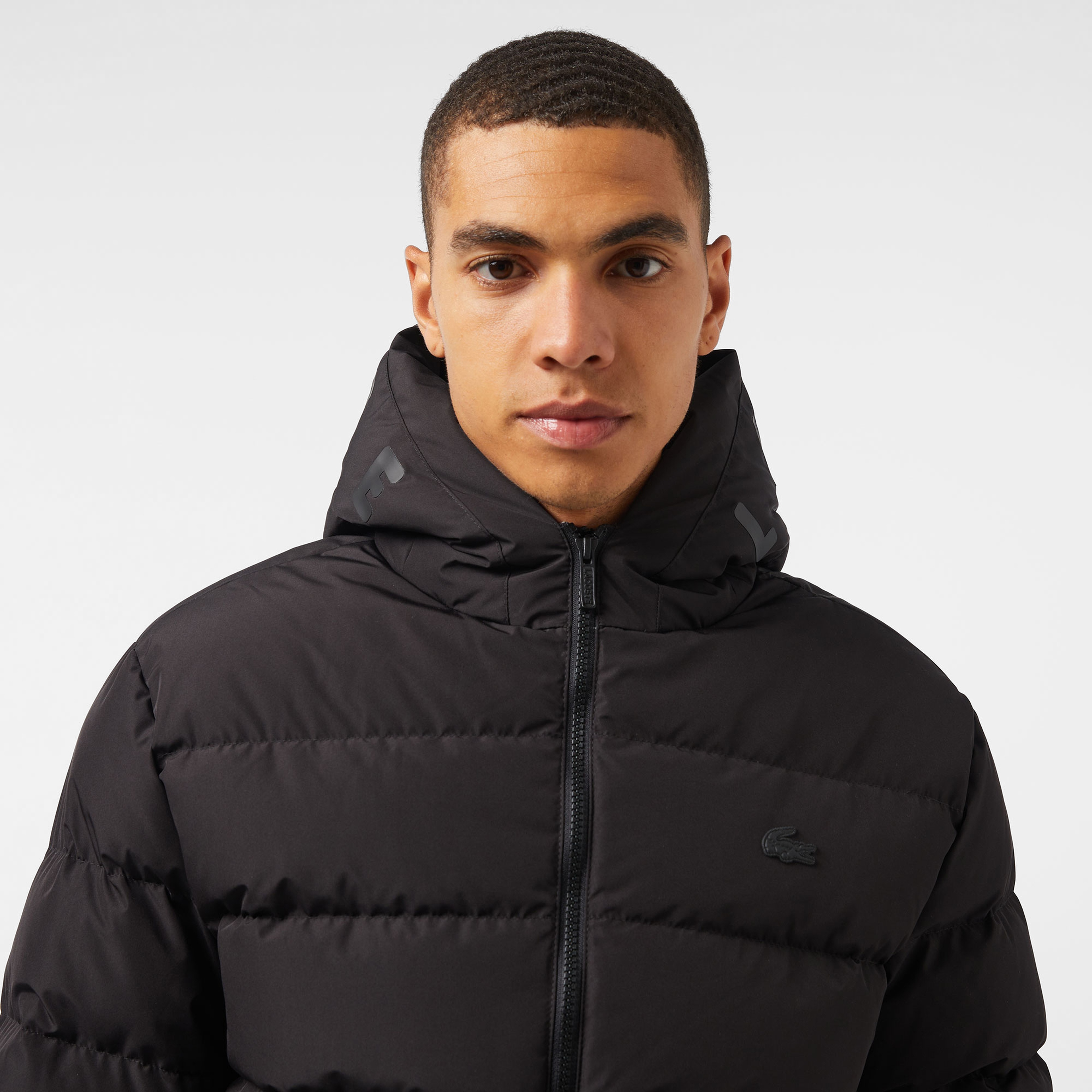 Erkek Regular Fit Kapüşonlu Siyah Şişme Mont