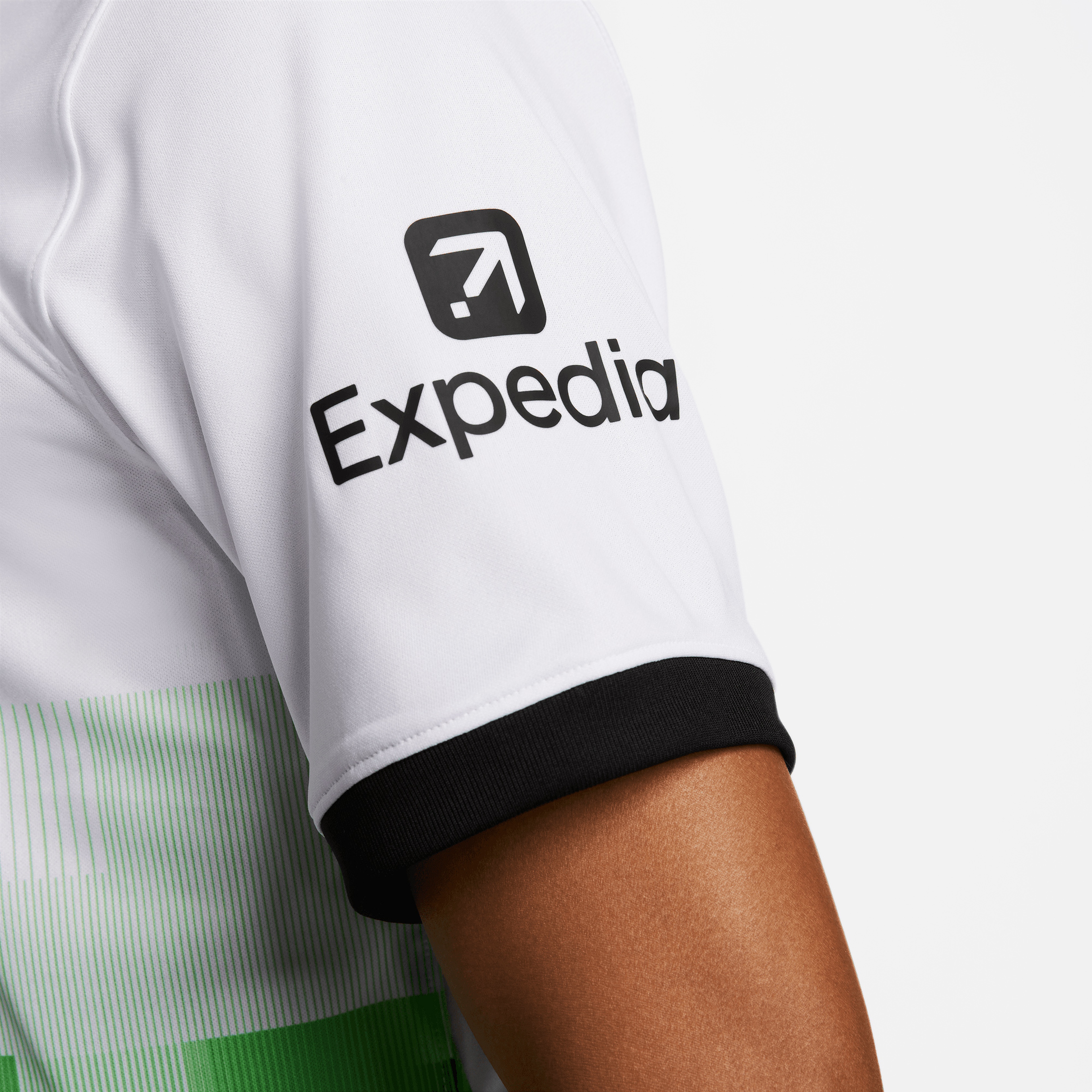 Nike Erkek Beyaz Forma