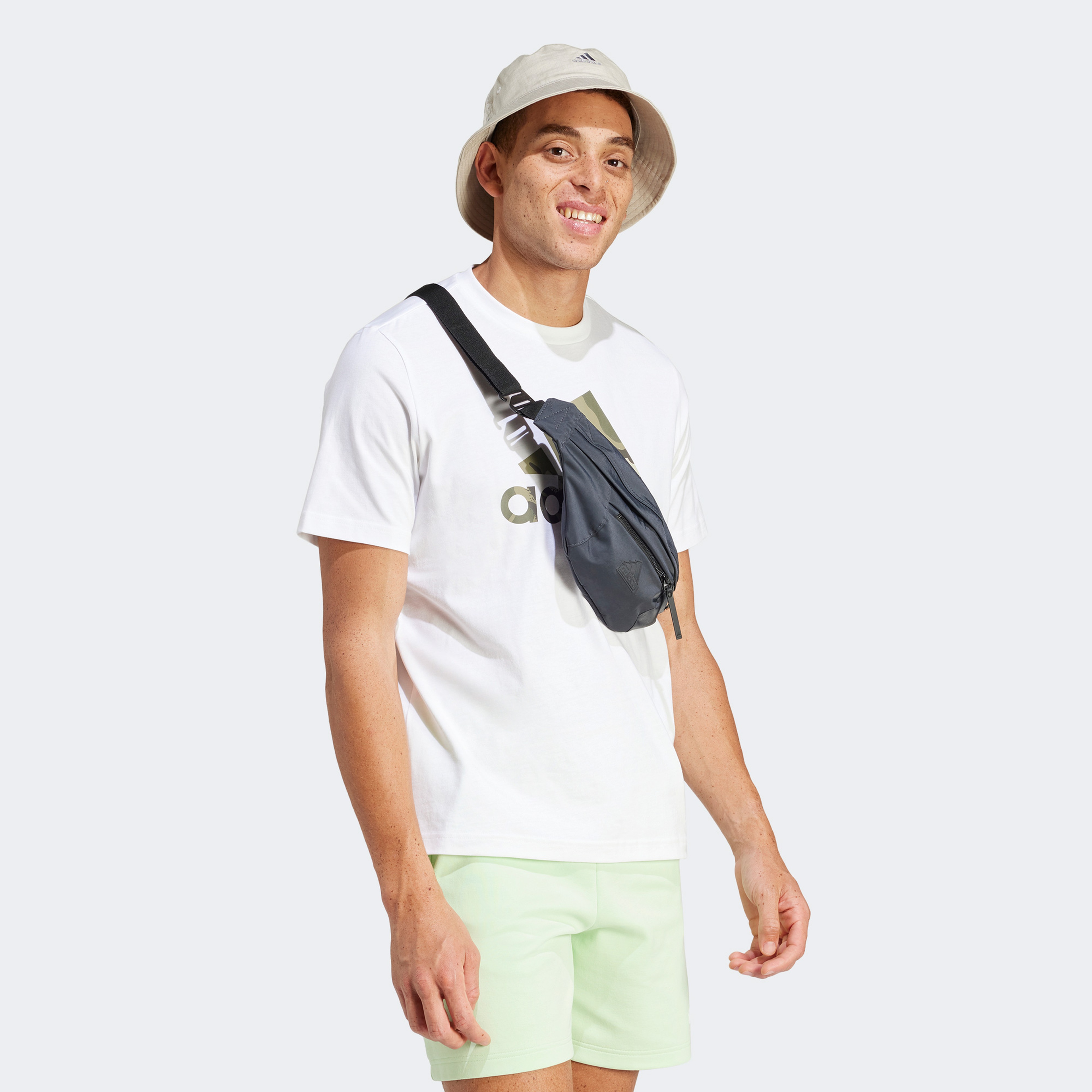 Adidas Erkek Beyaz T-Shirt