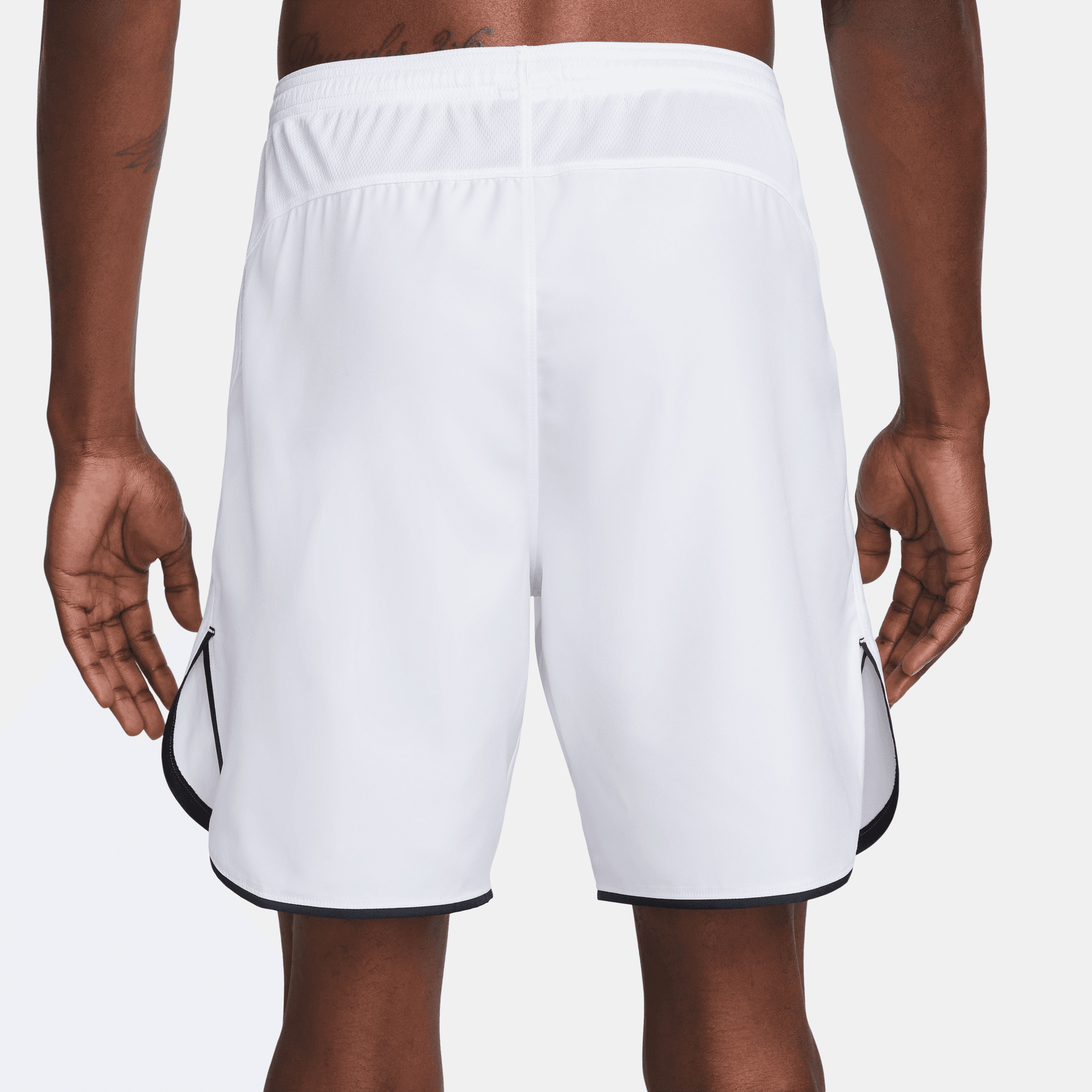 Nike Dri-Fıt Erkek Beyaz Futbol Şortu